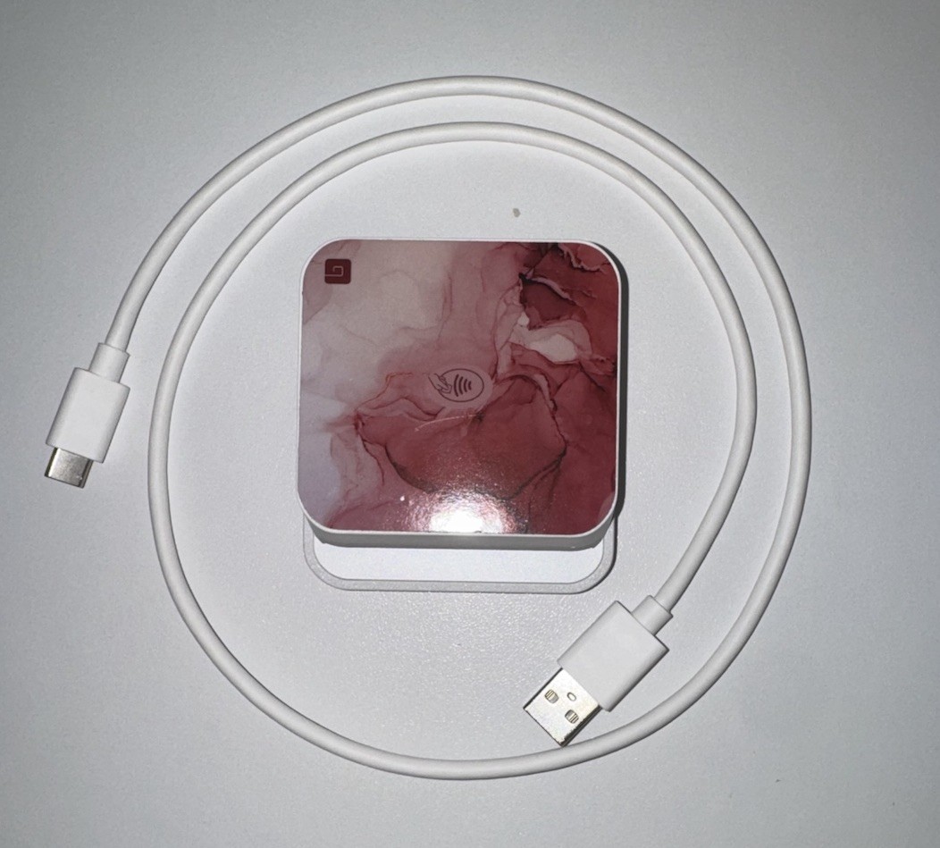 GlossGenius Pink Marble Wireless Card Reader w/ USB Charger – Tested, Works