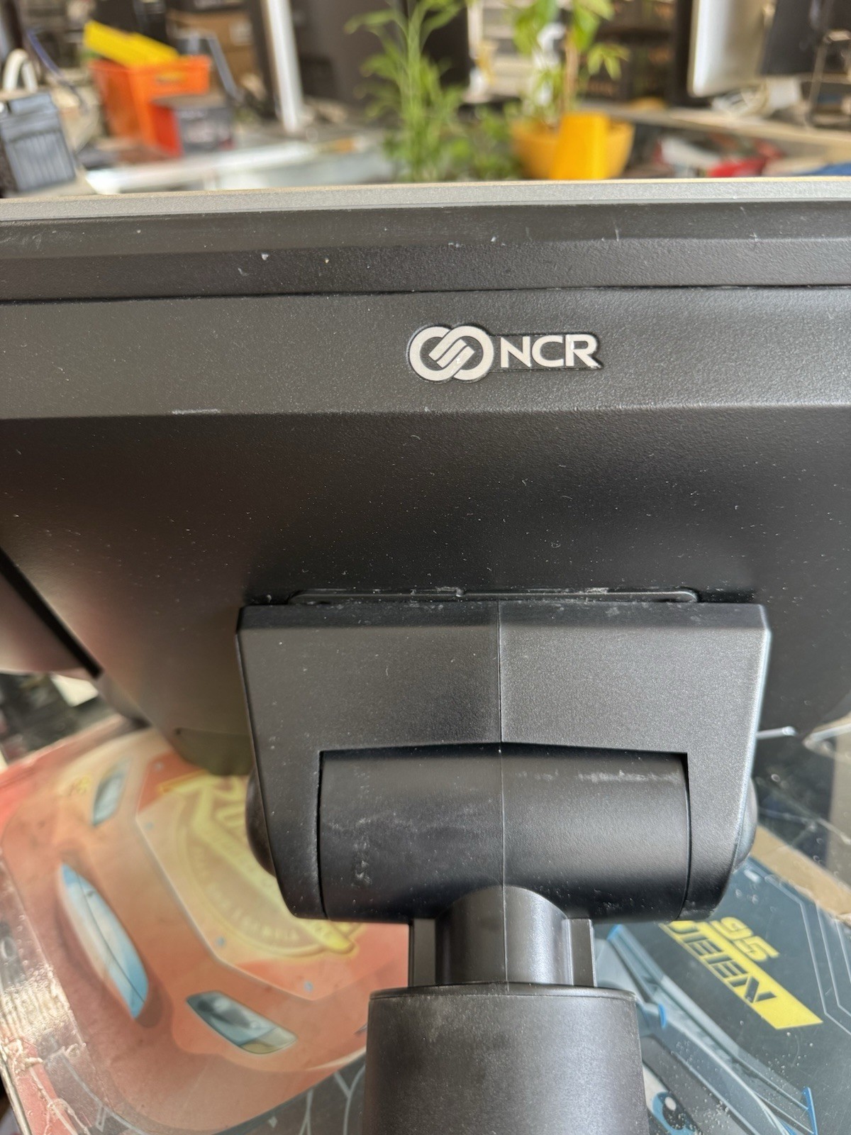 NCR RealPOS XR7 7702-2515-8801 15″ Touchscreen POS Terminal Intel i5-4590T No St