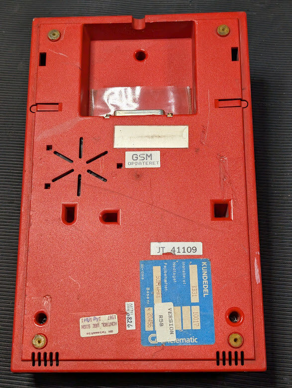GSM Remote Control Unit KB31 – Working, Wear, No Accessories