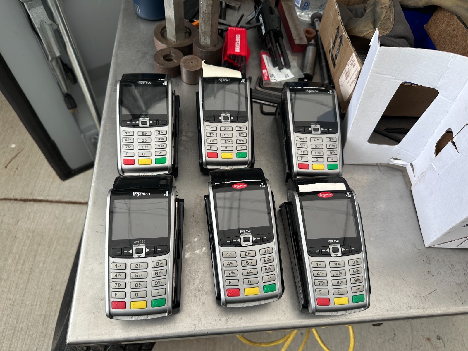 Ingenico iWL250 w/IWL200 PowerBase – (Lot of 6)