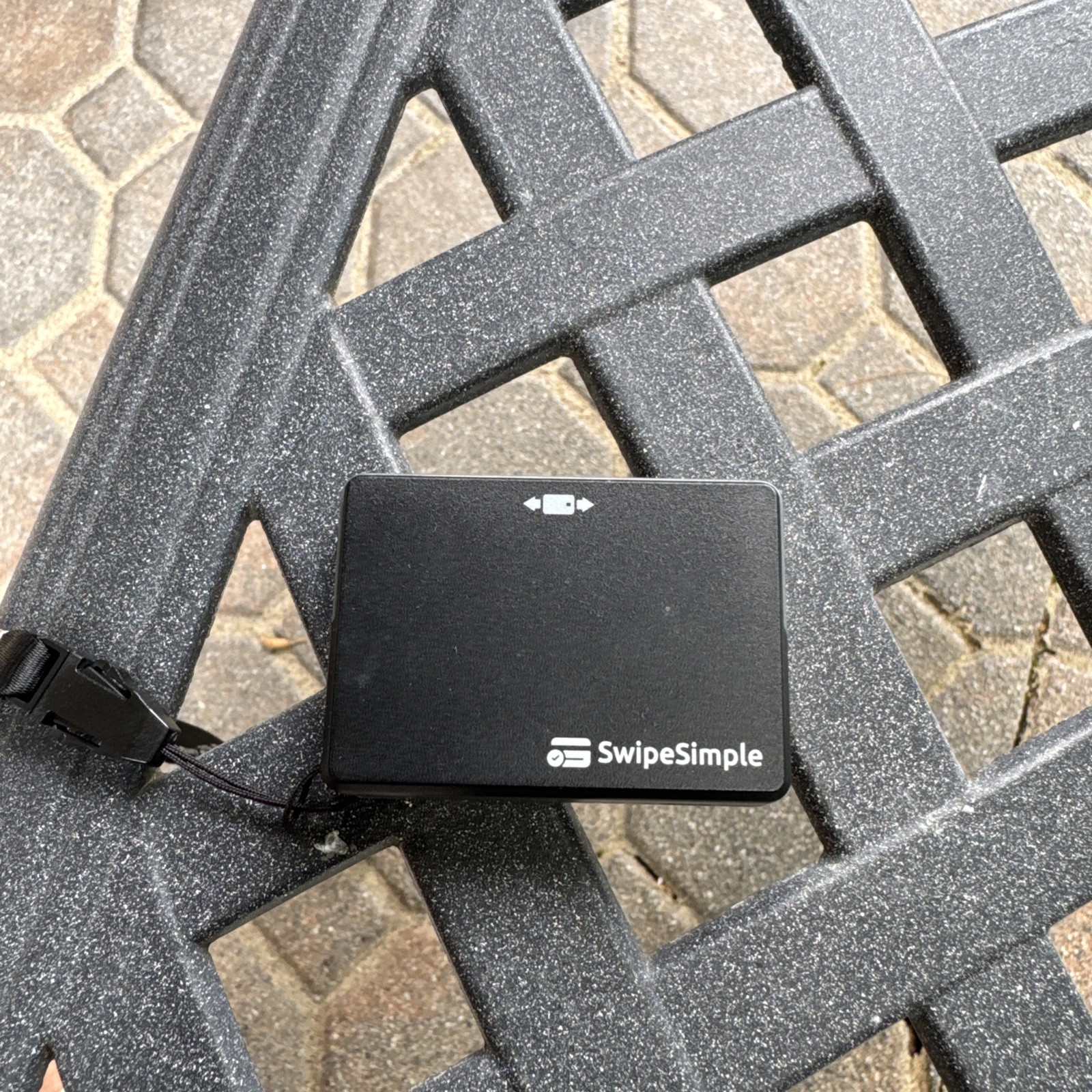 SwipeSimple Swift B200 Bluetooth Credit Card Reader