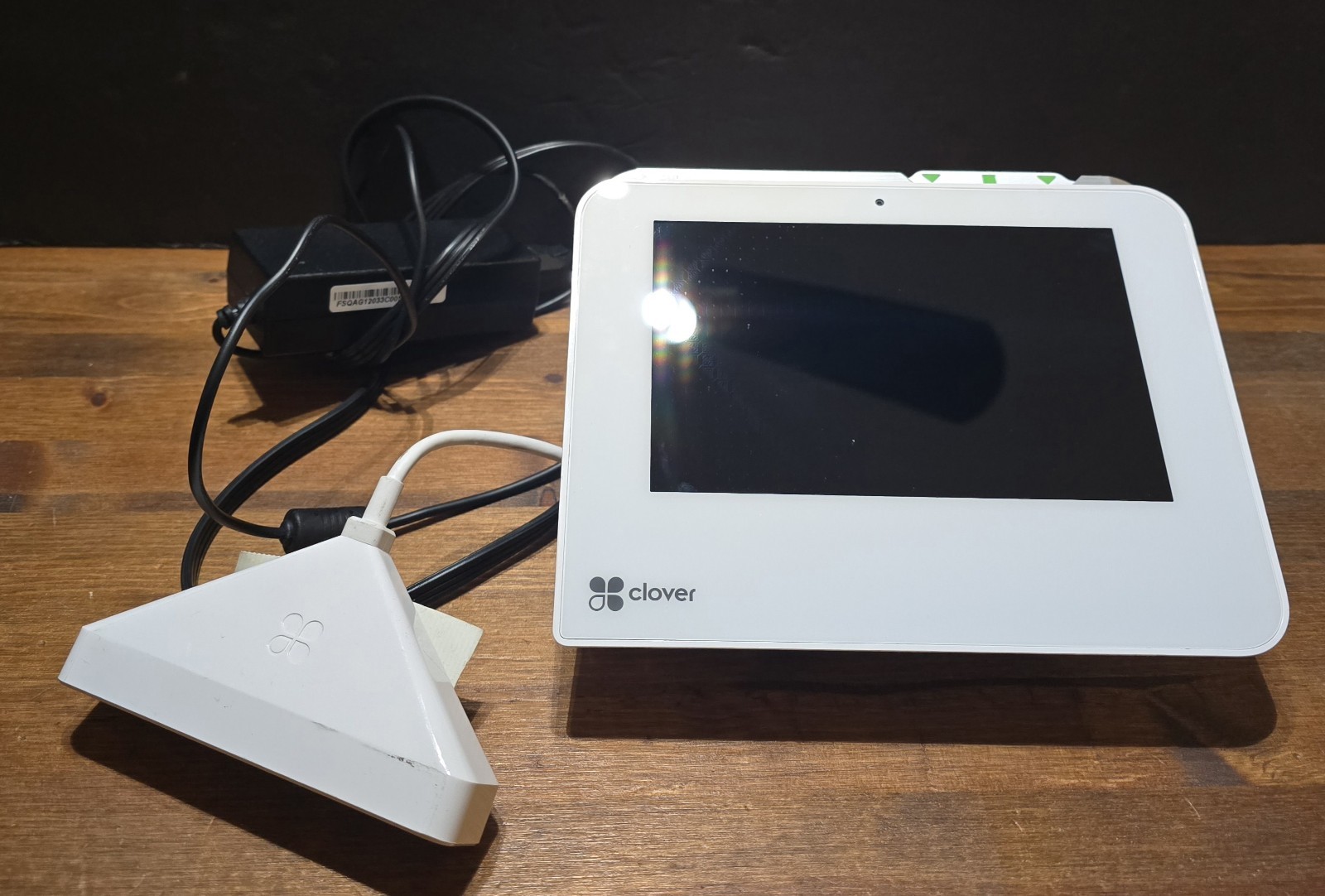 Clover Mini Wifi C300 – Card Reader / POS Point of Sale System w/ Power Supply