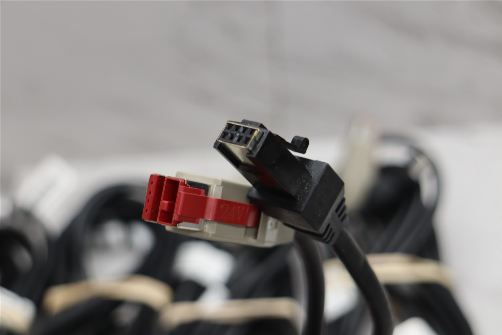 10 LOT – NCR 497-0508477 POS Cash Register Power Control Cable 2×4 Latch POS2