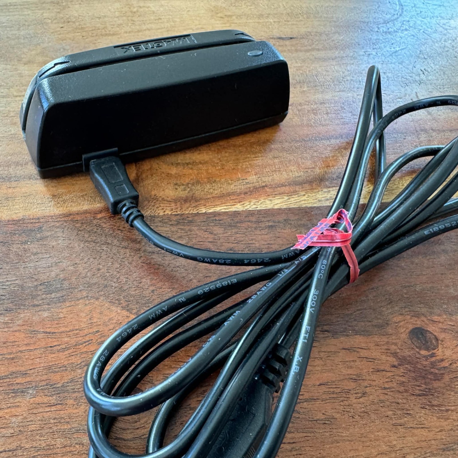 Magtek Credit Debit Card Reader – 21073075 – USB – Swipe POS