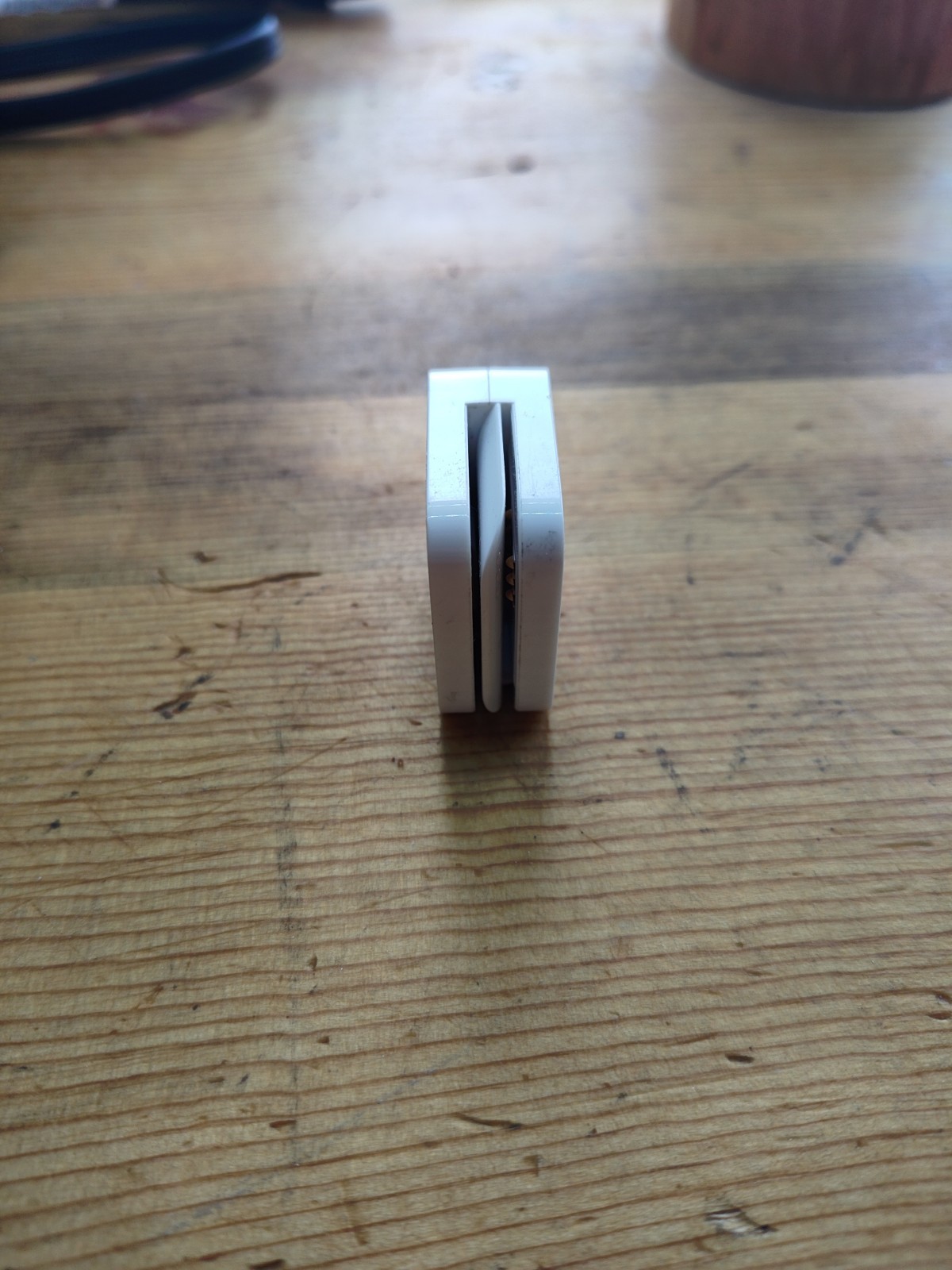Square Magstripe Reader with 3.5mm Headphone Connector – White