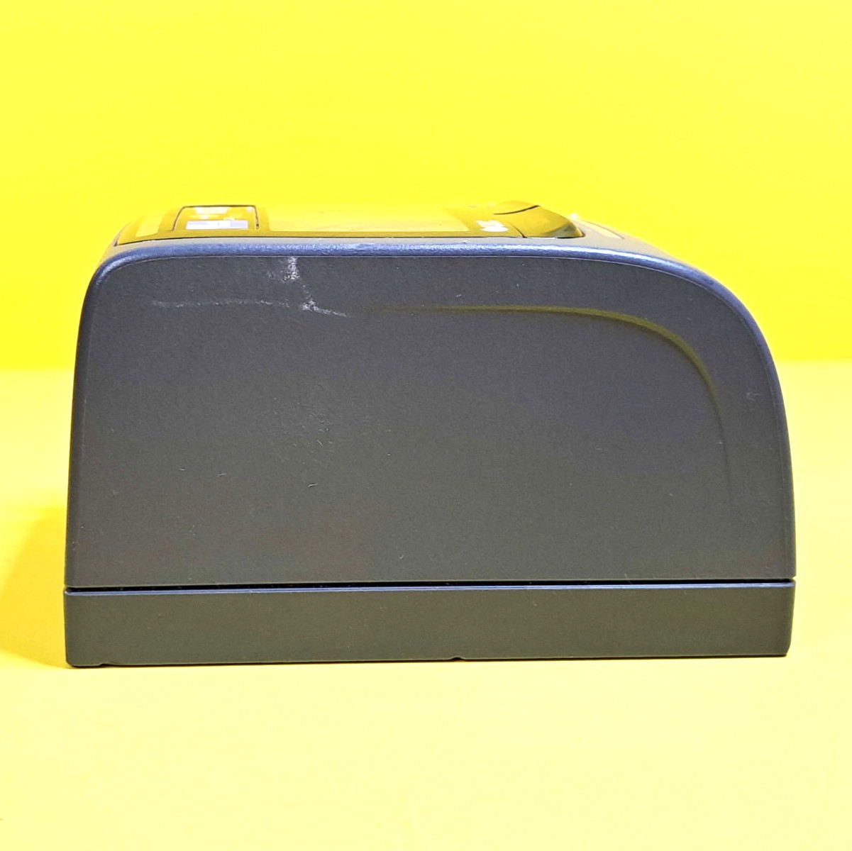 UIC BEZEL8-AA32YGRCBR BEZEL 8 UNATTENDED HYBRID PAYMENT CARD READER TERMINAL EMV