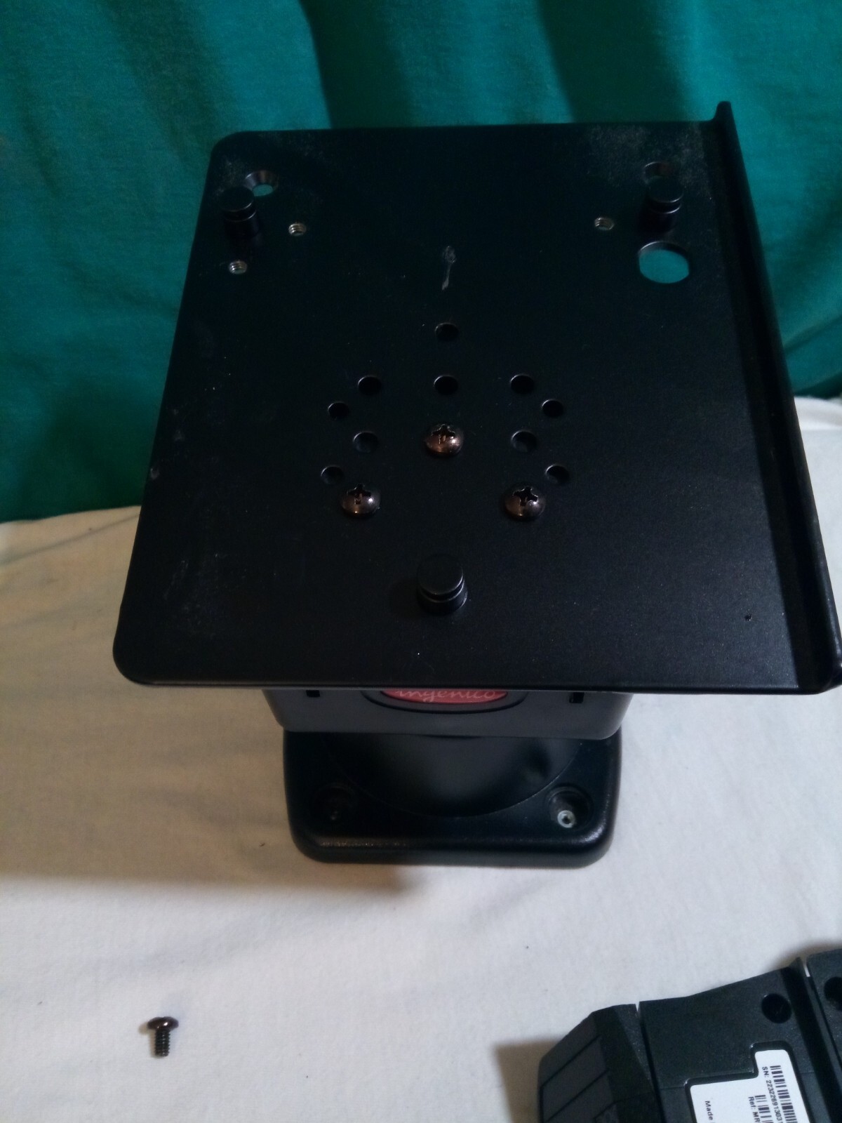 ingenico Lane/7000 Credit Card Terminal PRG30312951R WITH STAND