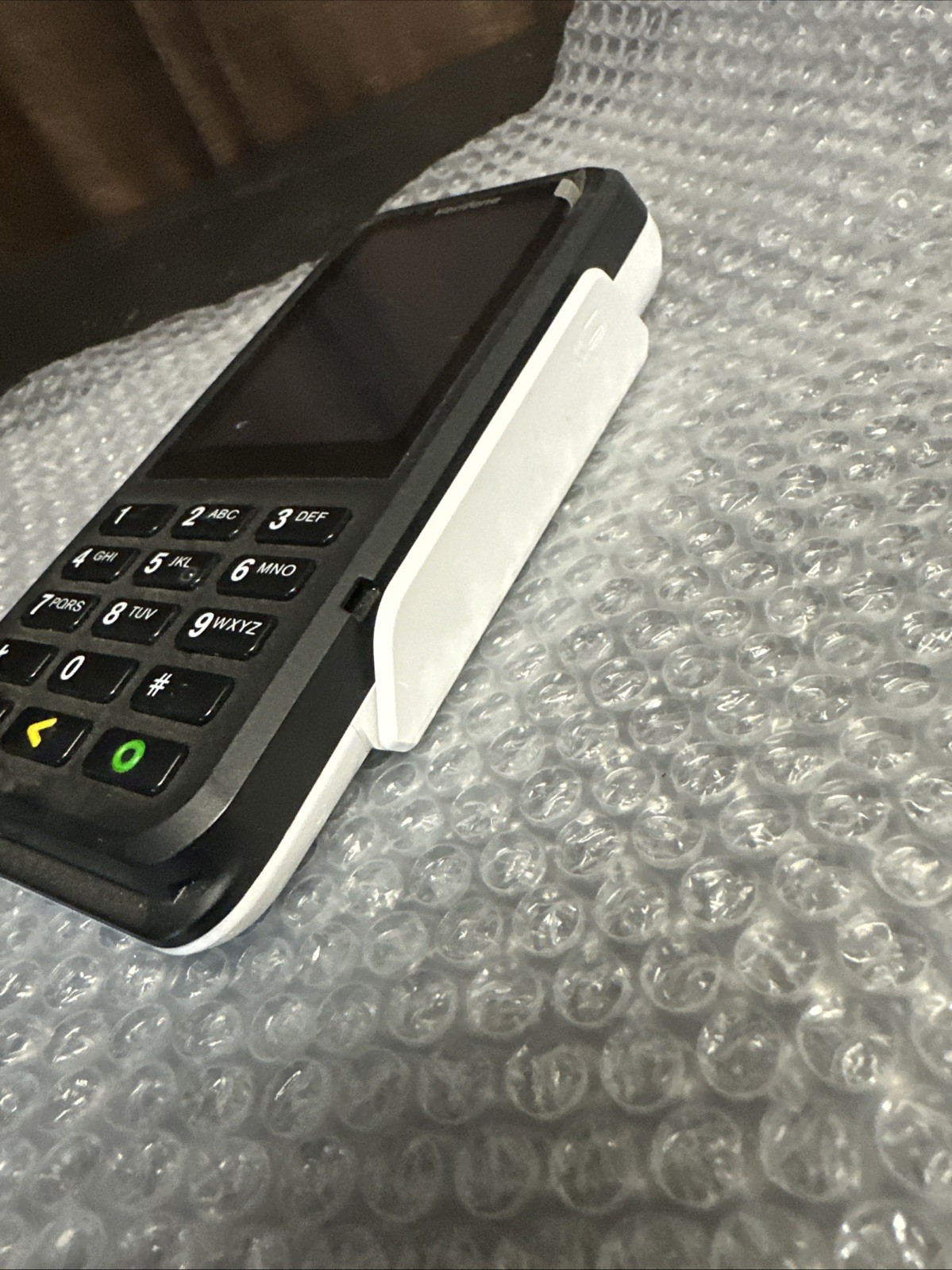 Verifone P630 Credit Card Reader Read Description