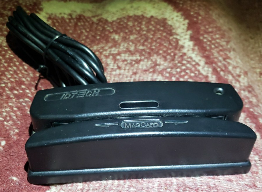 ID TECH Omni 3237 Heavy Duty Slot Reader – magnetic card reader- USB WCR3237512U