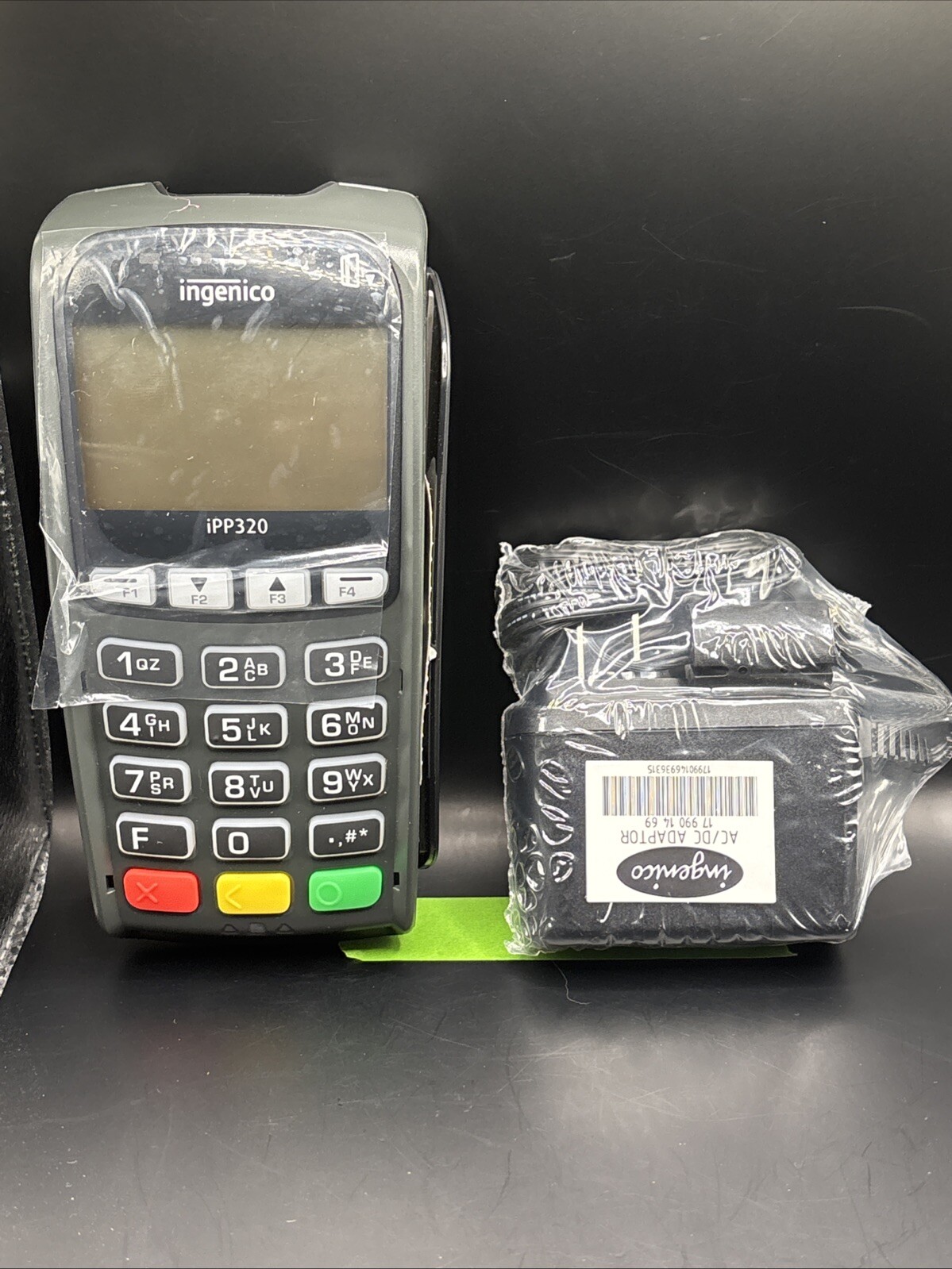 Ingenico iPP320 Card Swipe & Chip Reader Scanner Terminal IPP320-USTSQ40A NEW
