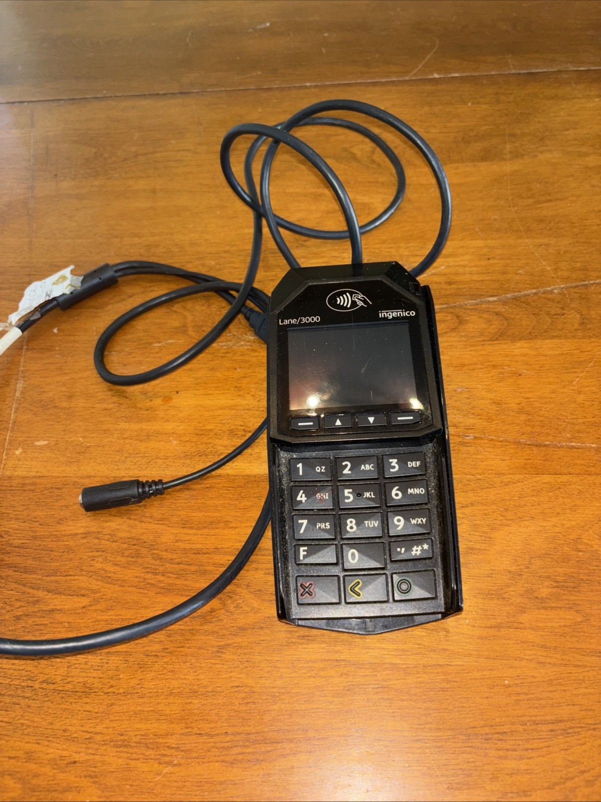 Ingenico Lane/3000 Credit Card Reader Terminal Tap To Pay Black With Cord