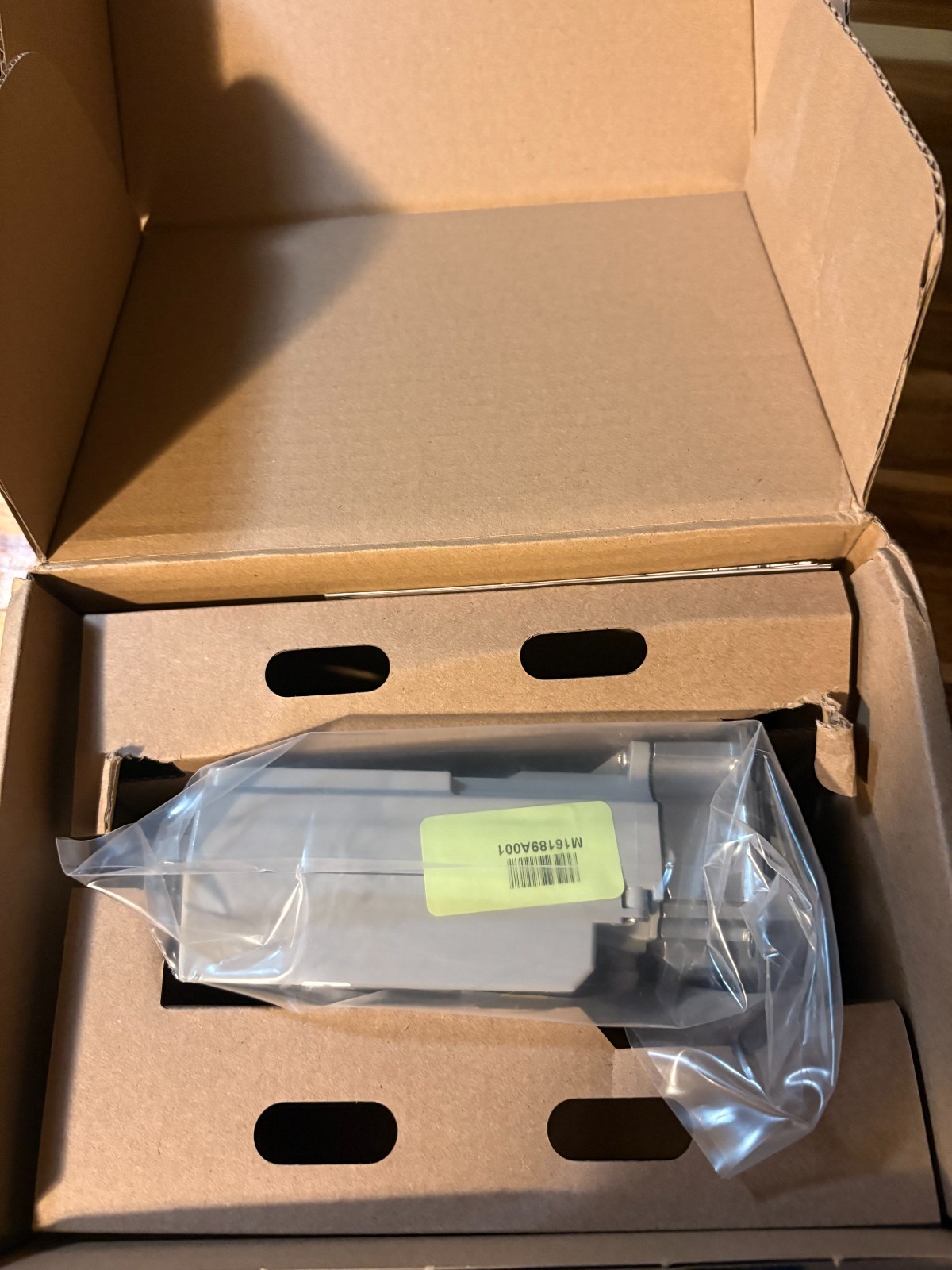 NEW Verifone UX300-WPWR Card Reader M159-300-070-WWA-C Fuel Dispenser Terminal