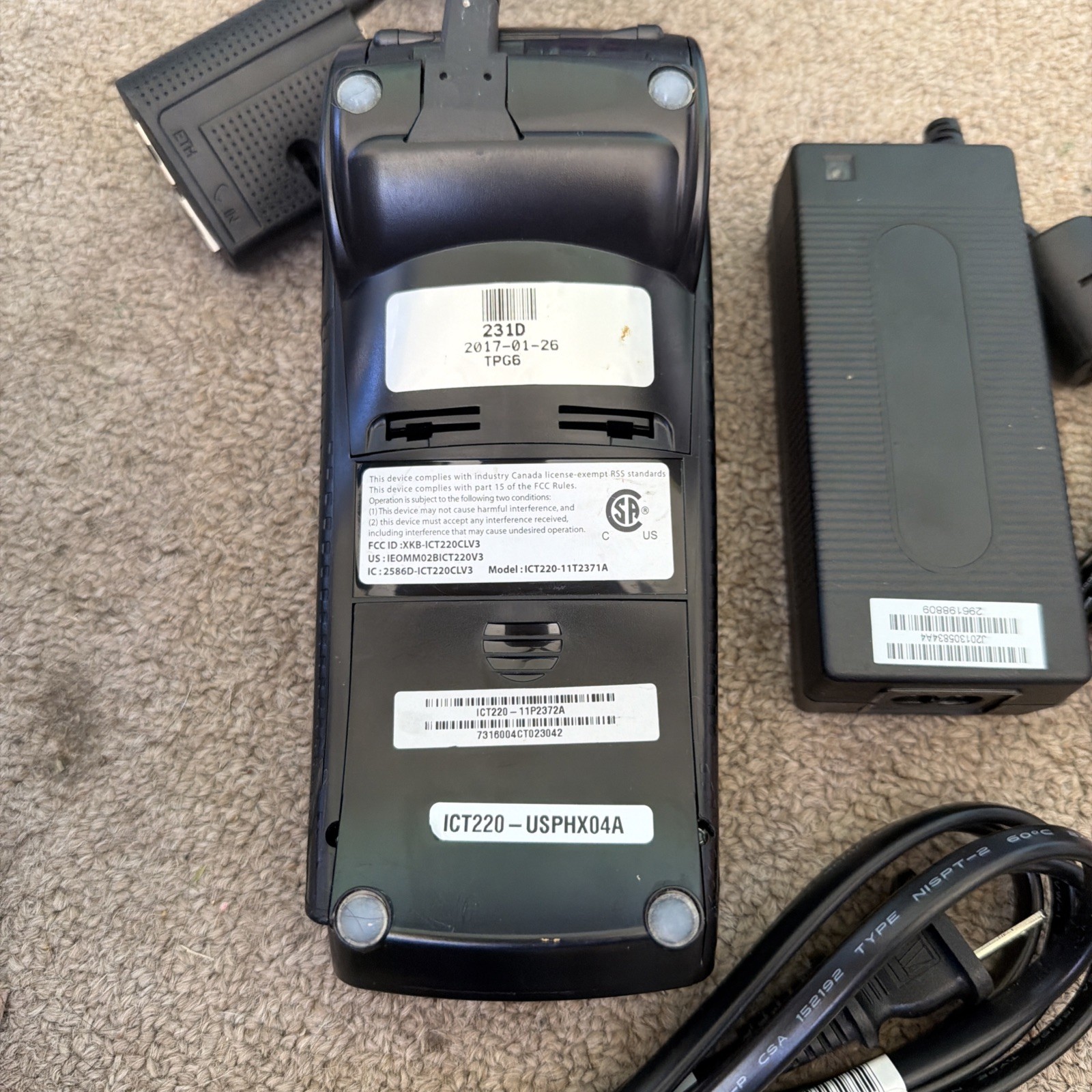 Ingenico iCT 220 Credit Card Payment Reader Terminal W/Cords & Cables Tested