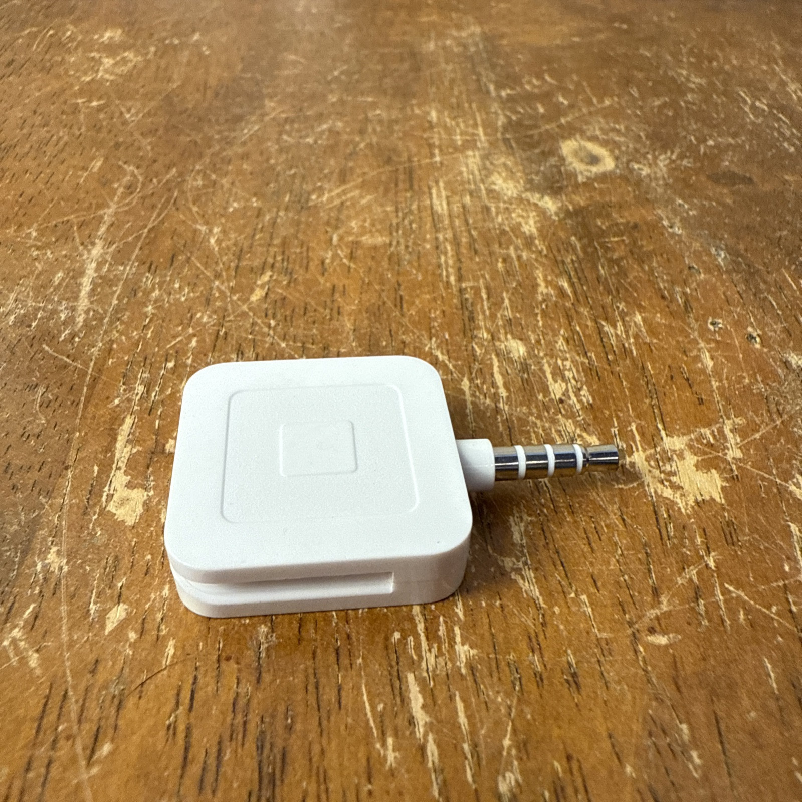 Square Credit Debit Card Reader 3.5mm Headphone Aux Jack White iPhone Android