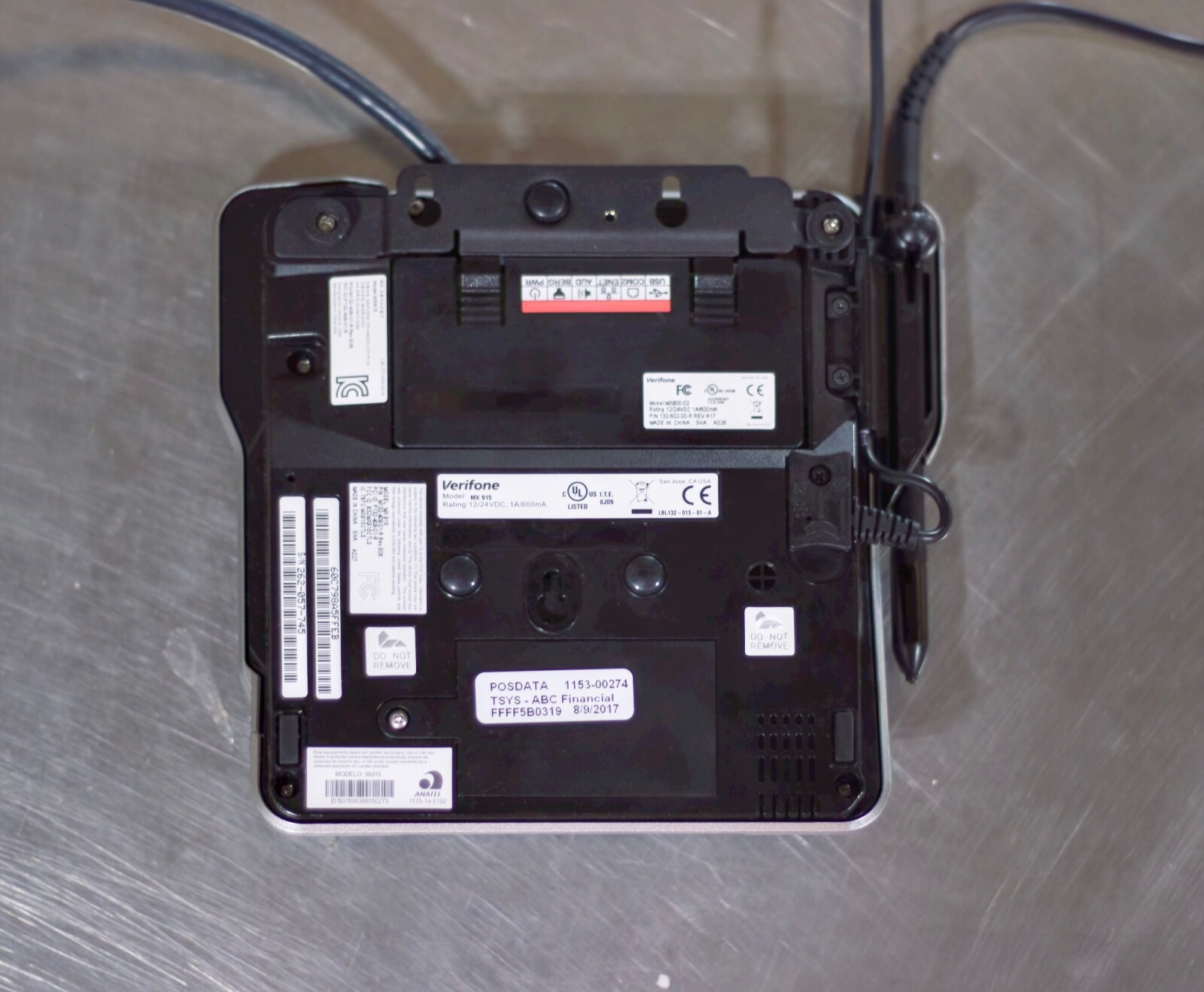 Verifone MX915 Credit Terminals W/Chip Reader M132-409-01-R with Ethernet Switch