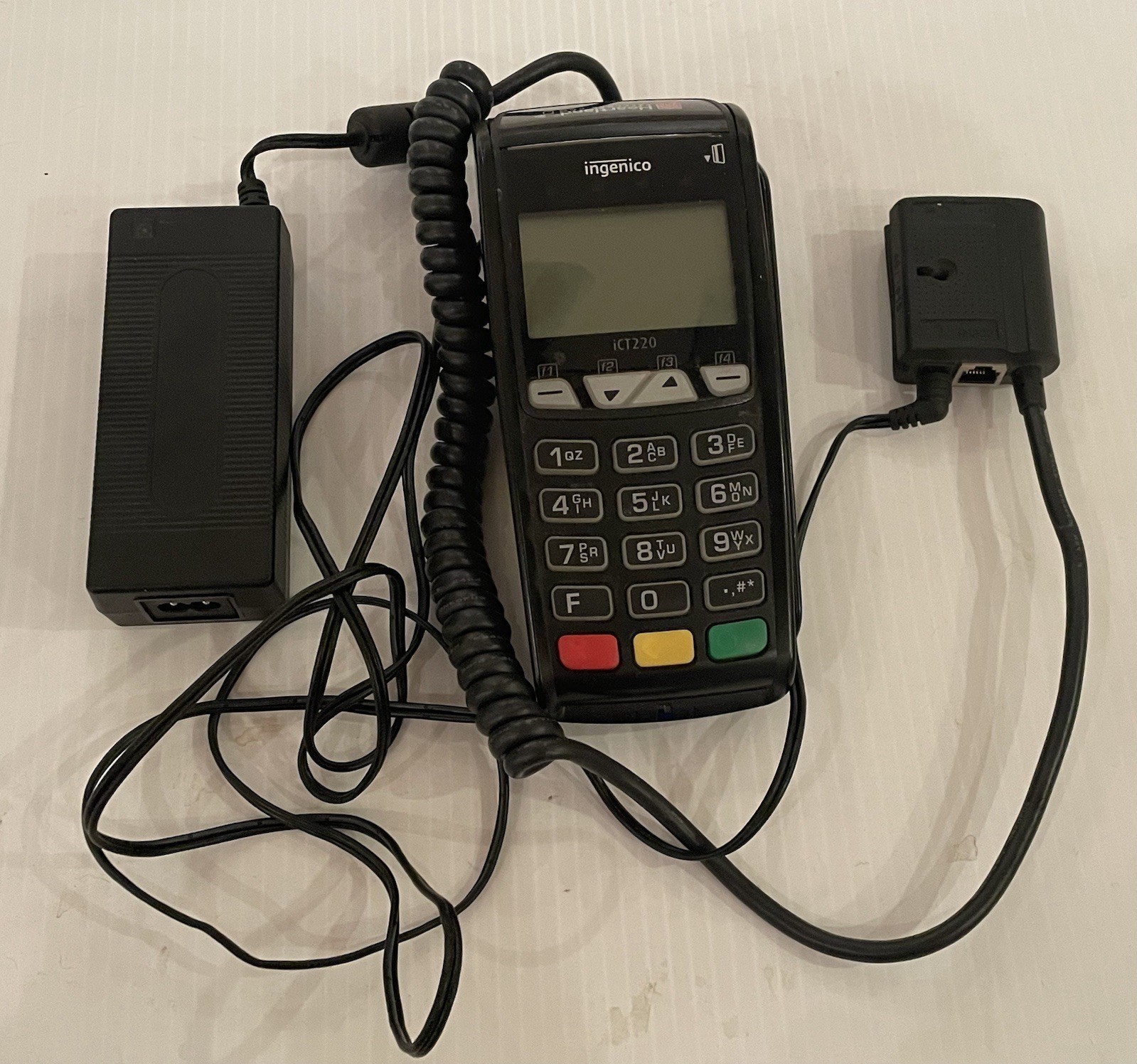 Ingenico iCT220 Credit Card Terminal w/ Cable
