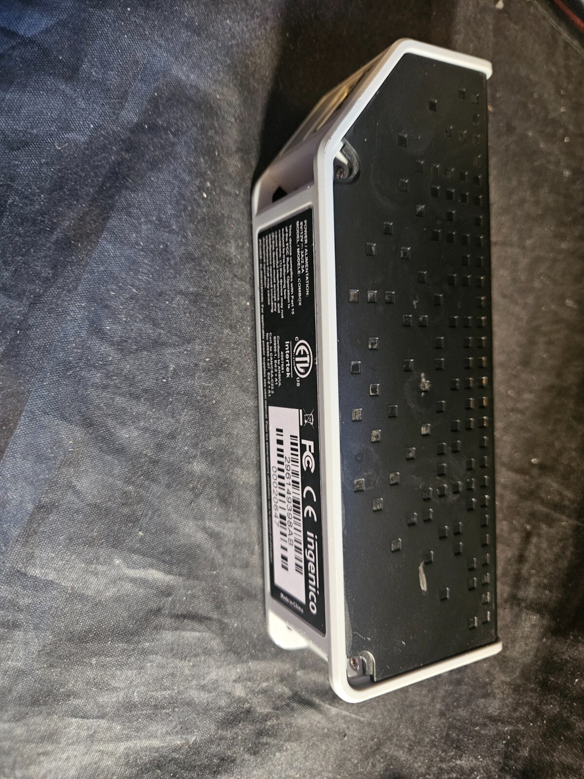Ingenico Com Box 296149398AB w/HDMI to Display Port ** No AC Adapter **- (16702)