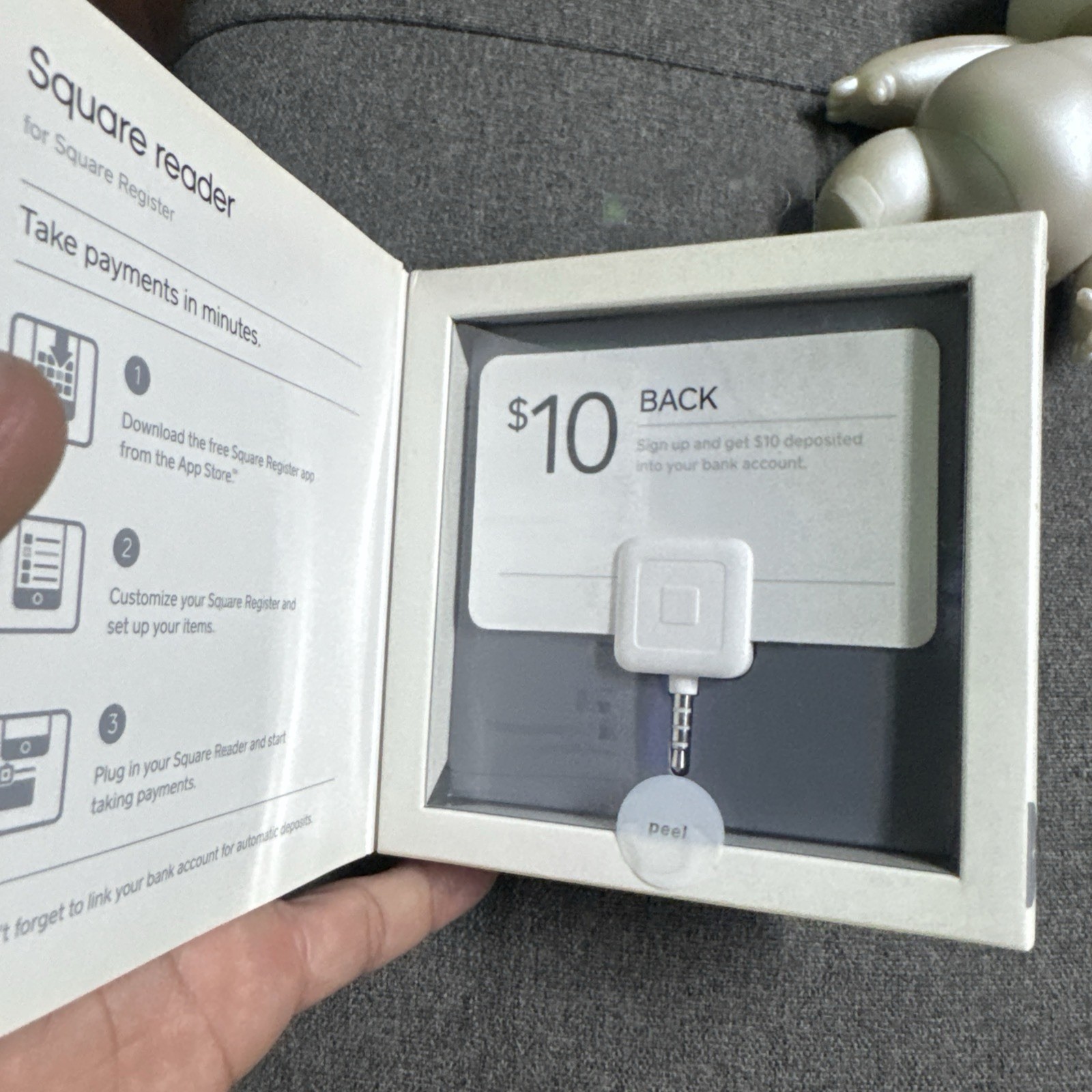 Square Credit Debit Card Reader 3.5mm Headphone Aux Jack White iPhone Android