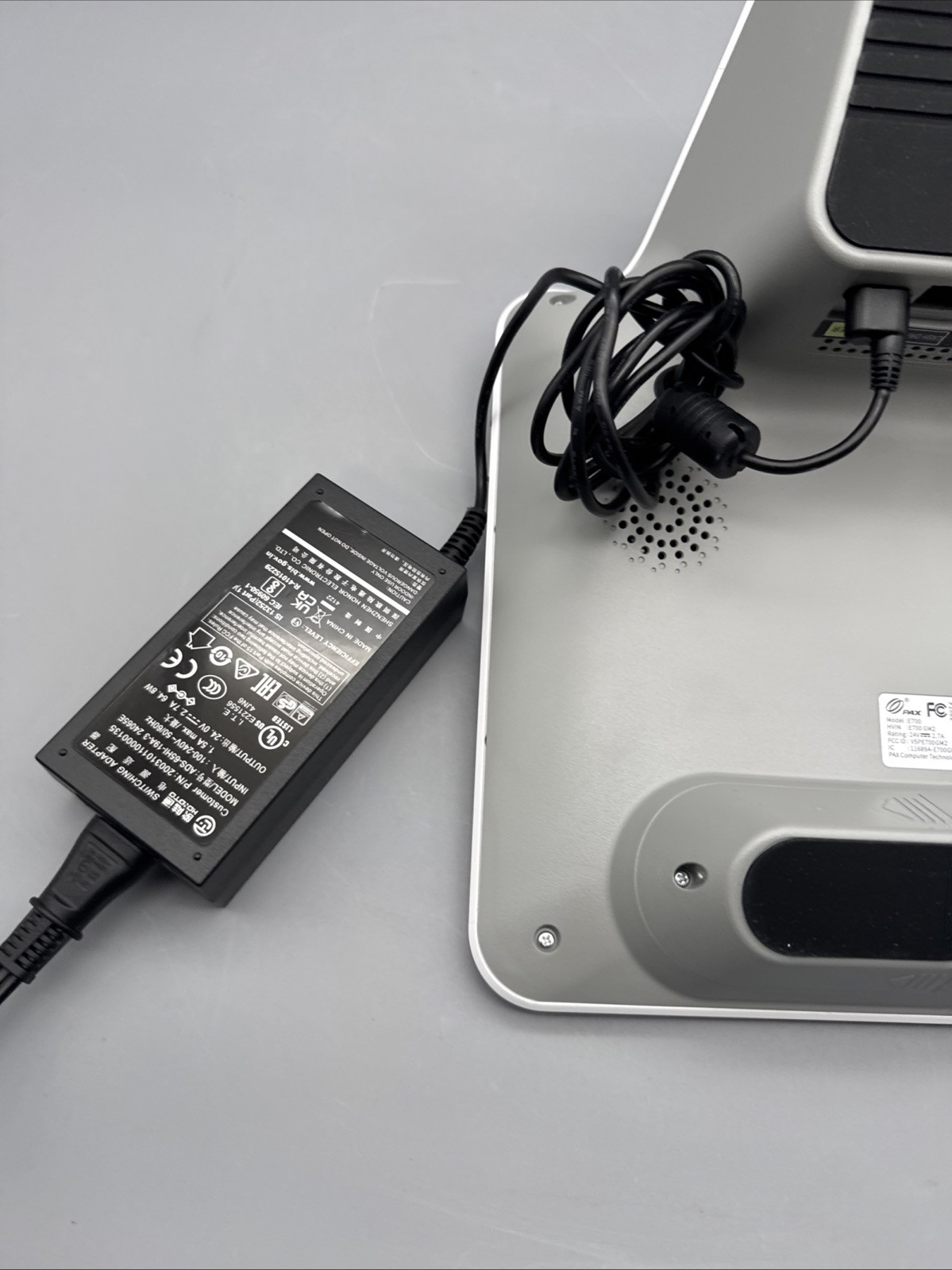 PAX E700 POS System Touchscreen Payment Terminal W/ Power Adapter