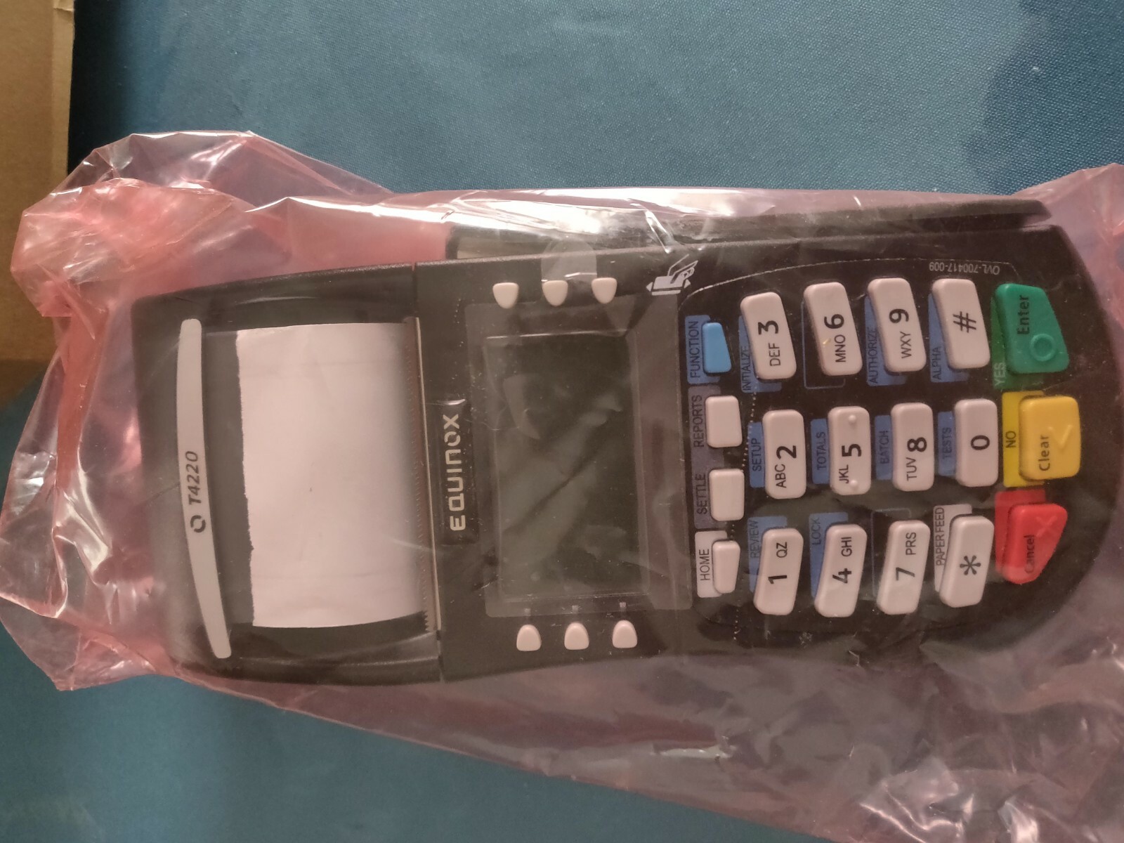 Hypercom Equinox T4220 Credit Card Machine – Retail Price $109