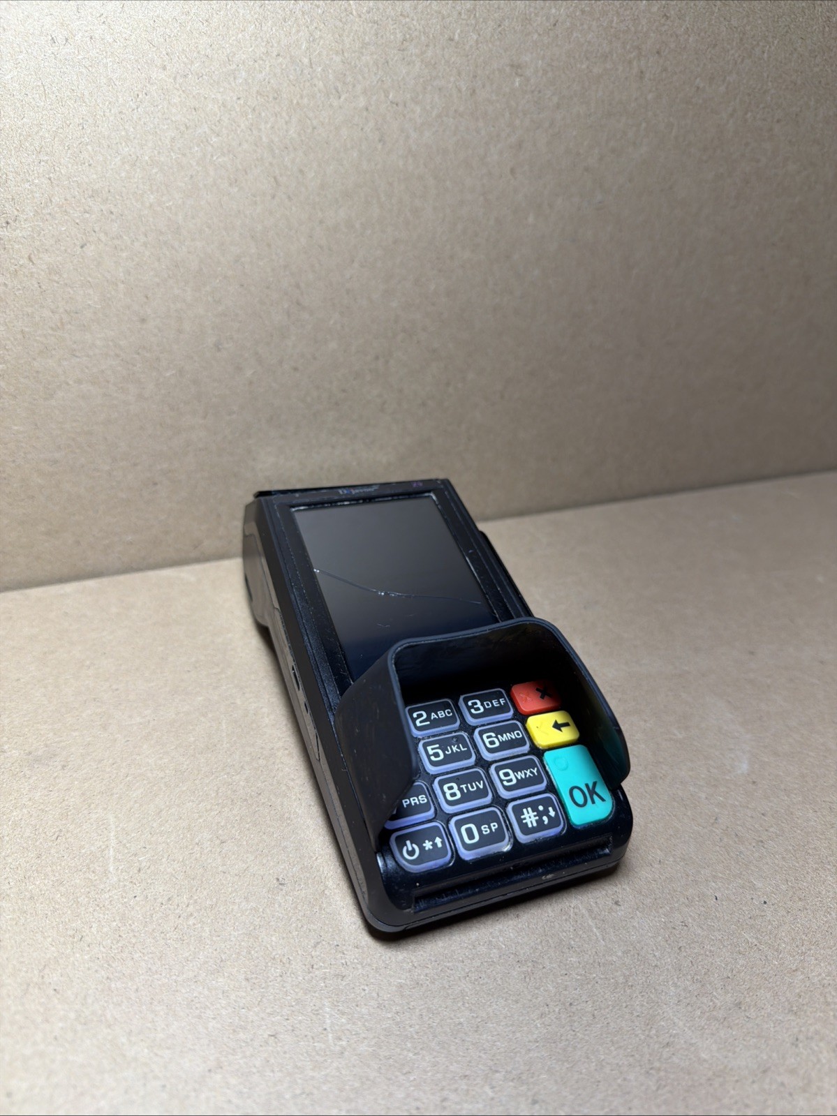 Dejavoo Z9 Payment Terminal – WiFi/4G Model: VEGA3000 10508051