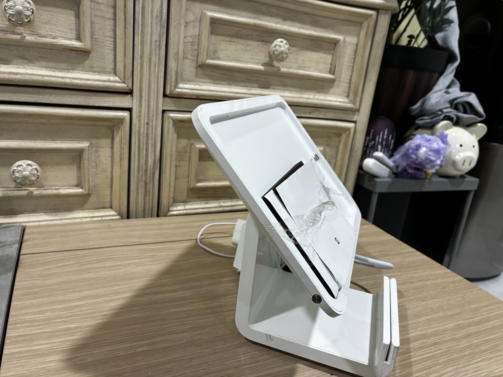 Square Stand for iPad – P.O.S System w/ Power Adapter & Cables, and CC Reader
