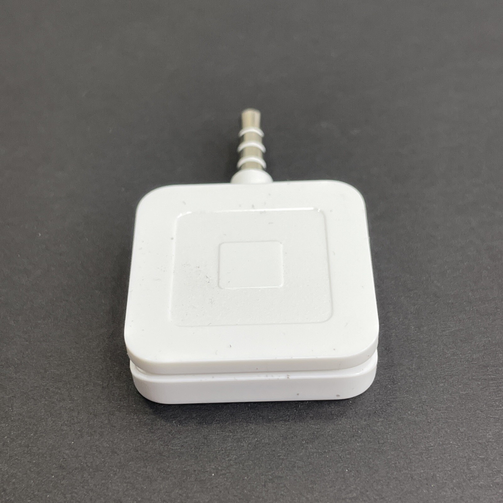 Square Plug-In Credit Debit Card Reader – White for Apple iPhone and iPad
