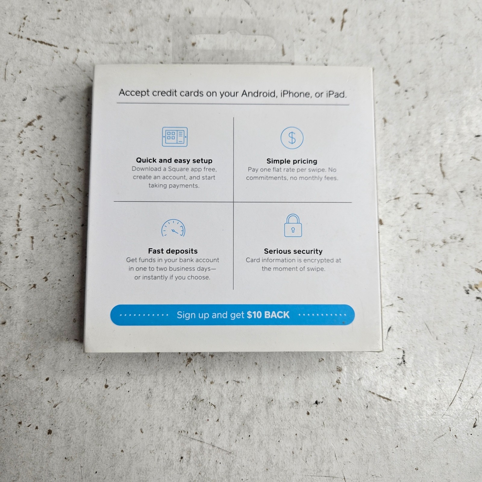 NEW Square Credit Card Reader for iPhone, iPad and Android