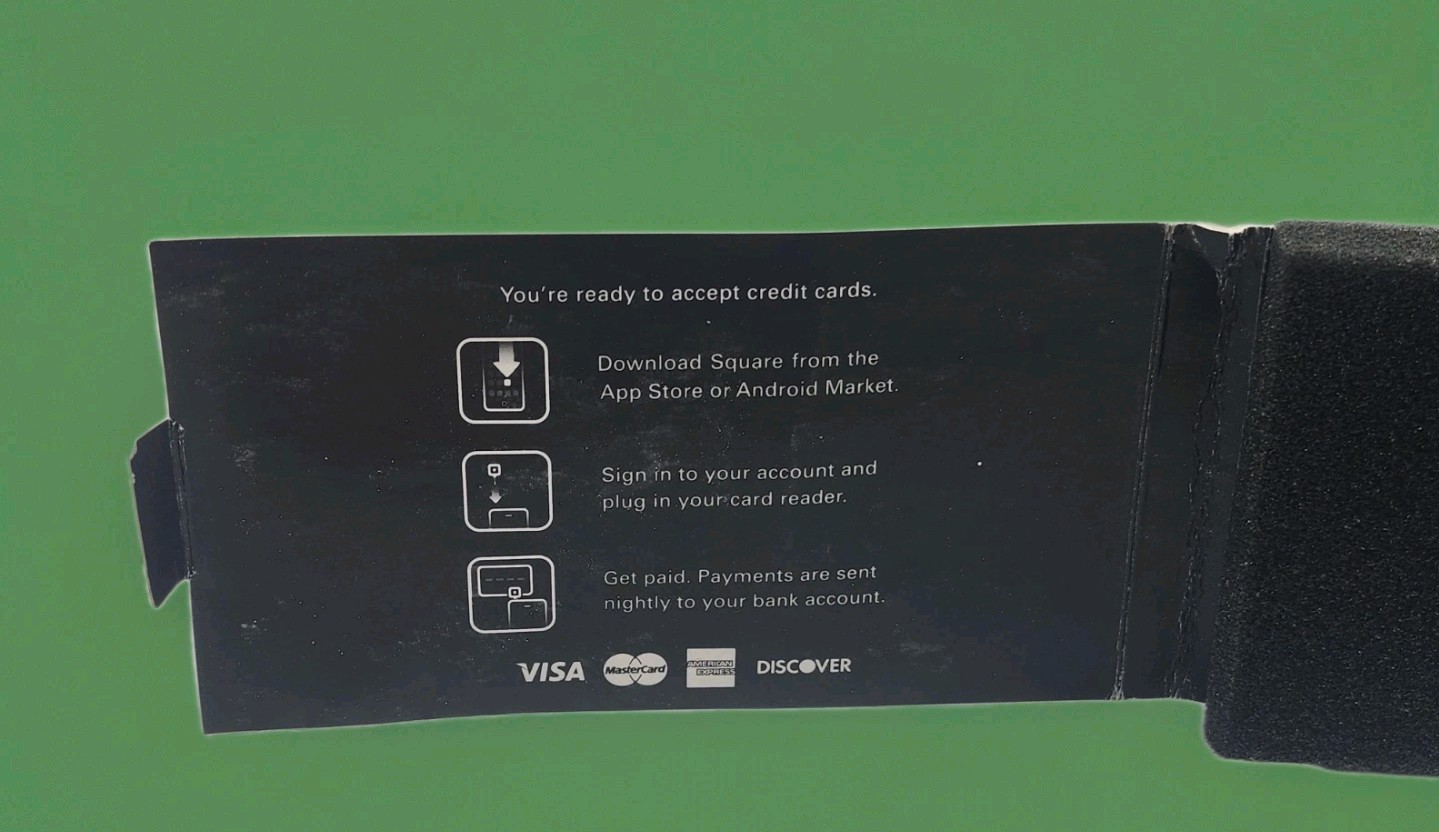 Square Card Reader Device For The I-phone Andriod Or Tablets