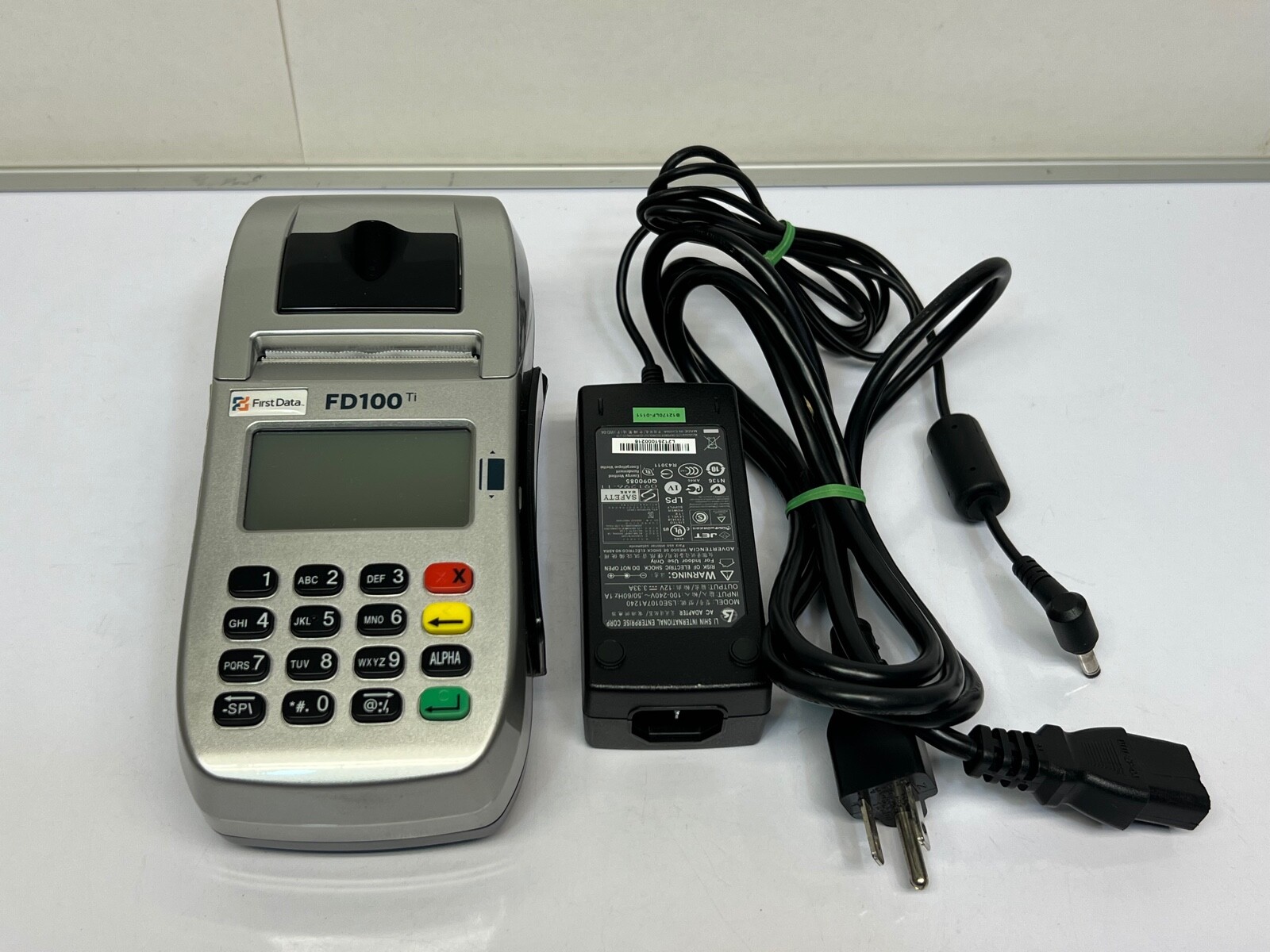 First Data FD100ti Silver Credit Card Terminal – Power cord