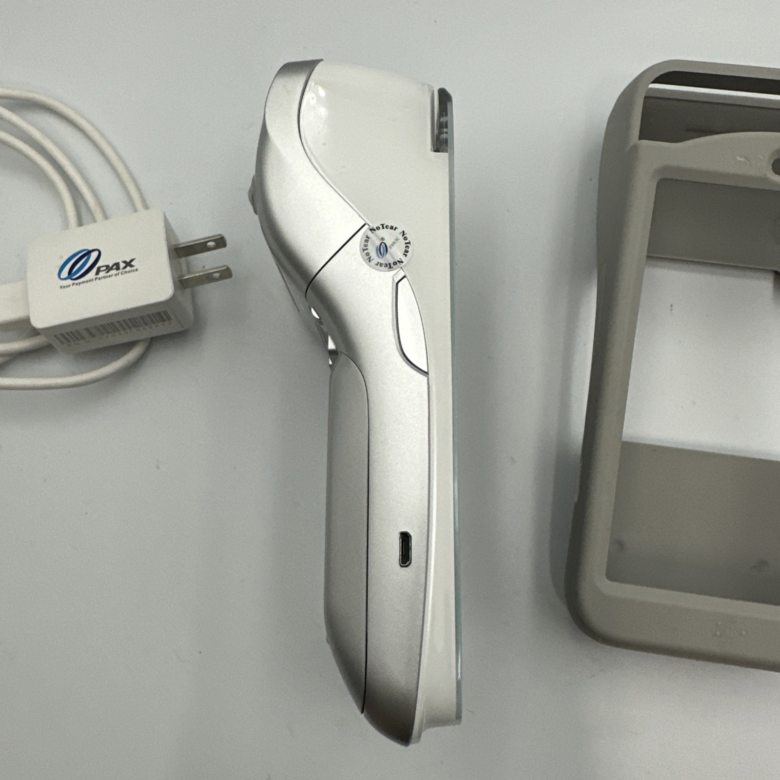 PAX A920 Payment Terminal Powers On Android Smart Mobile W/cover & Cord