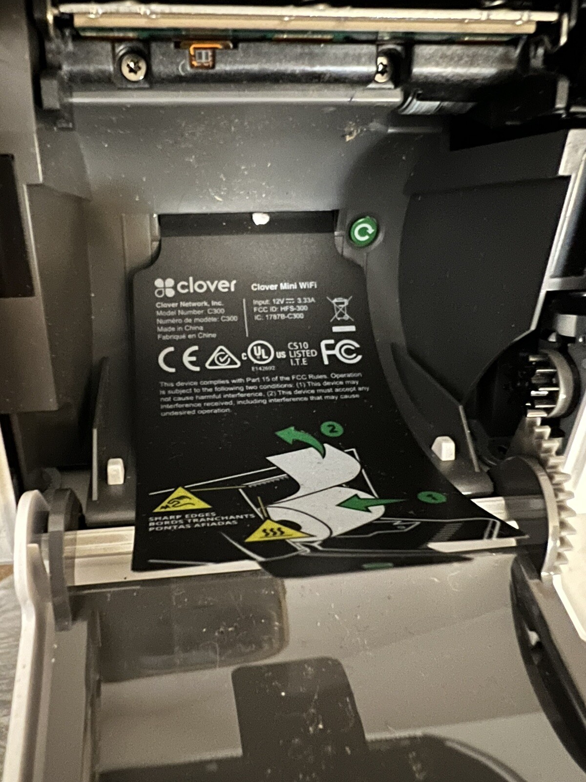 CLOVER POS 1.0 C100 SYSTEM POINT OF SALE STATION – Locked ￼