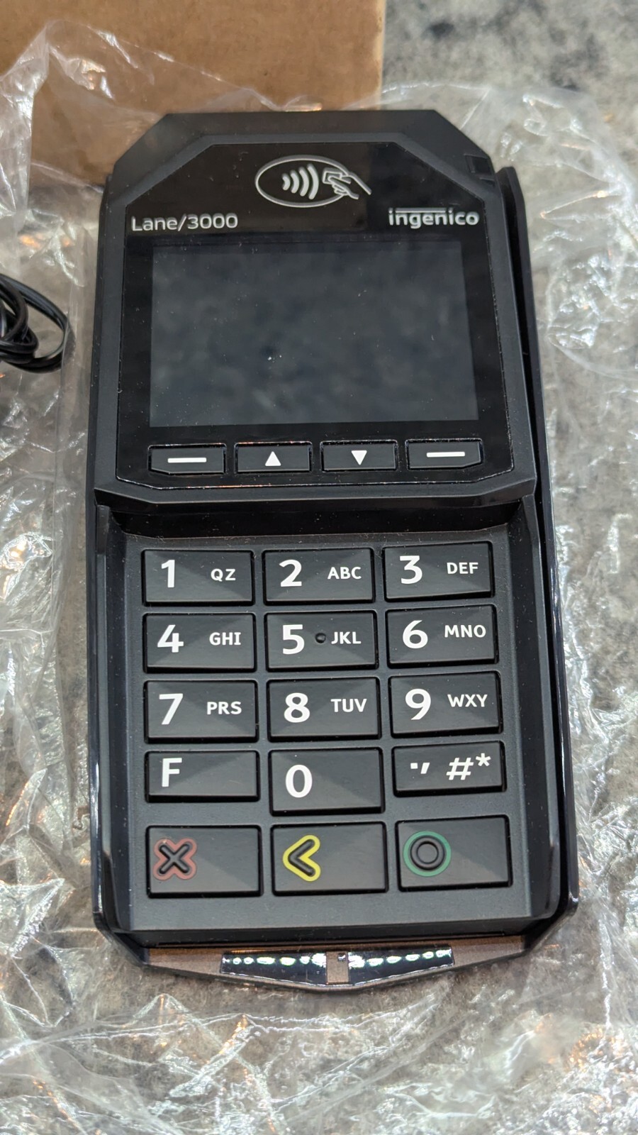 Ingenico LANE 3000 Credit Card Terminal Reader TRD30110877B LAN300