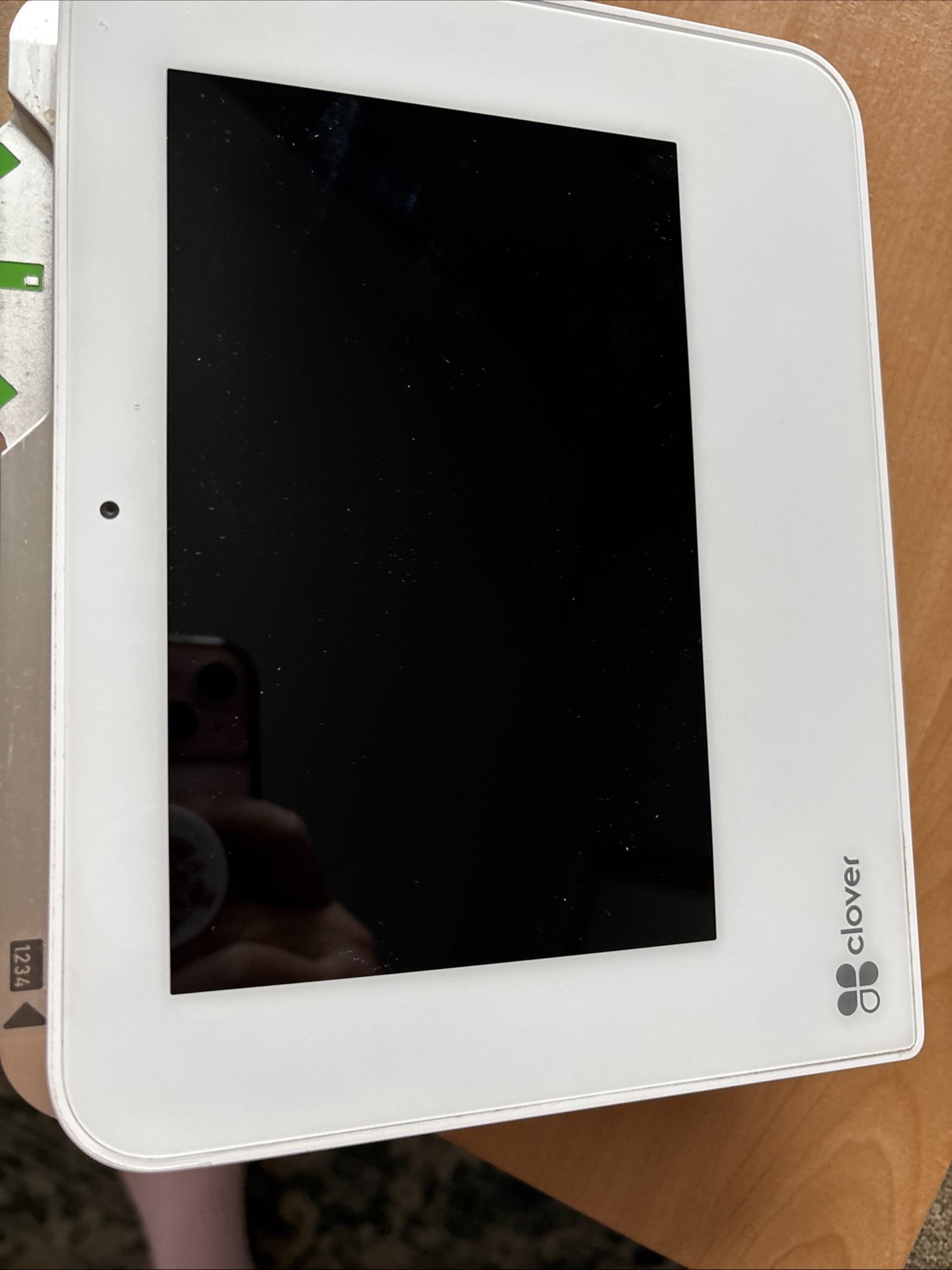 Clover Mini Wi-Fi C300 POS System w/ Triangle Hub and Power Cord
