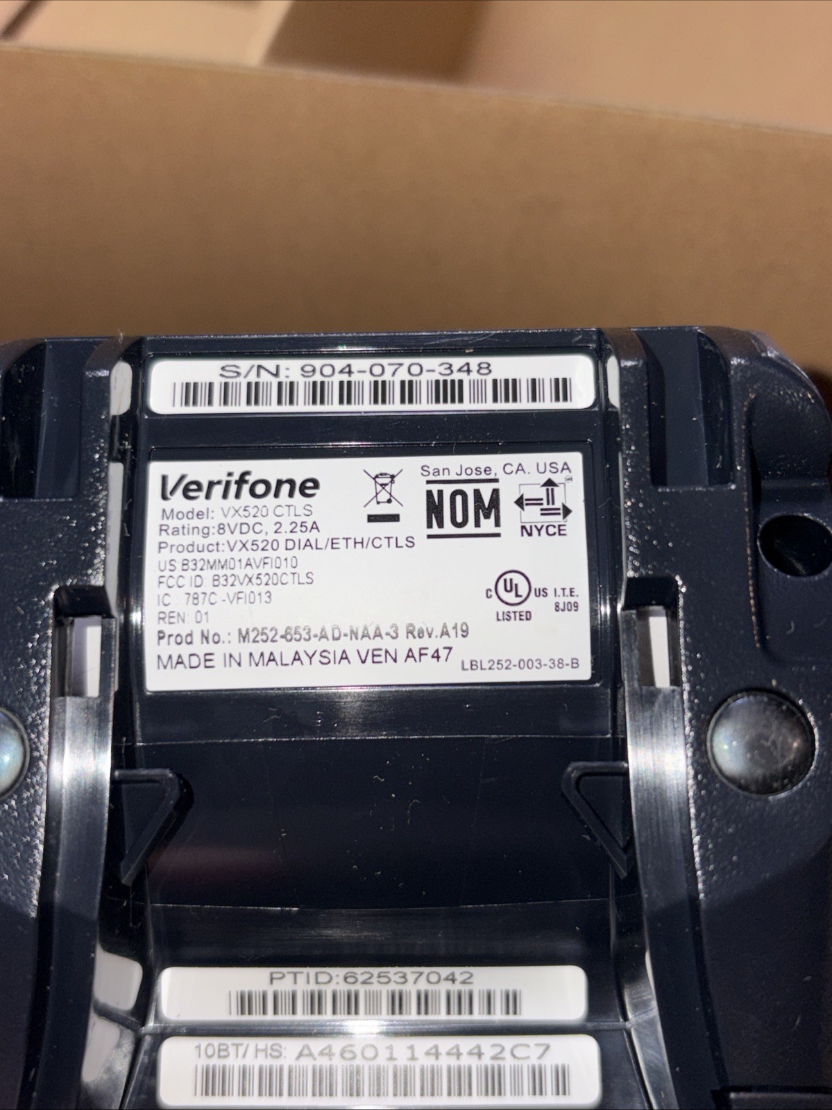 VeriFone VX 520 CTLS M252-653-AD-NAA-3 NEW!