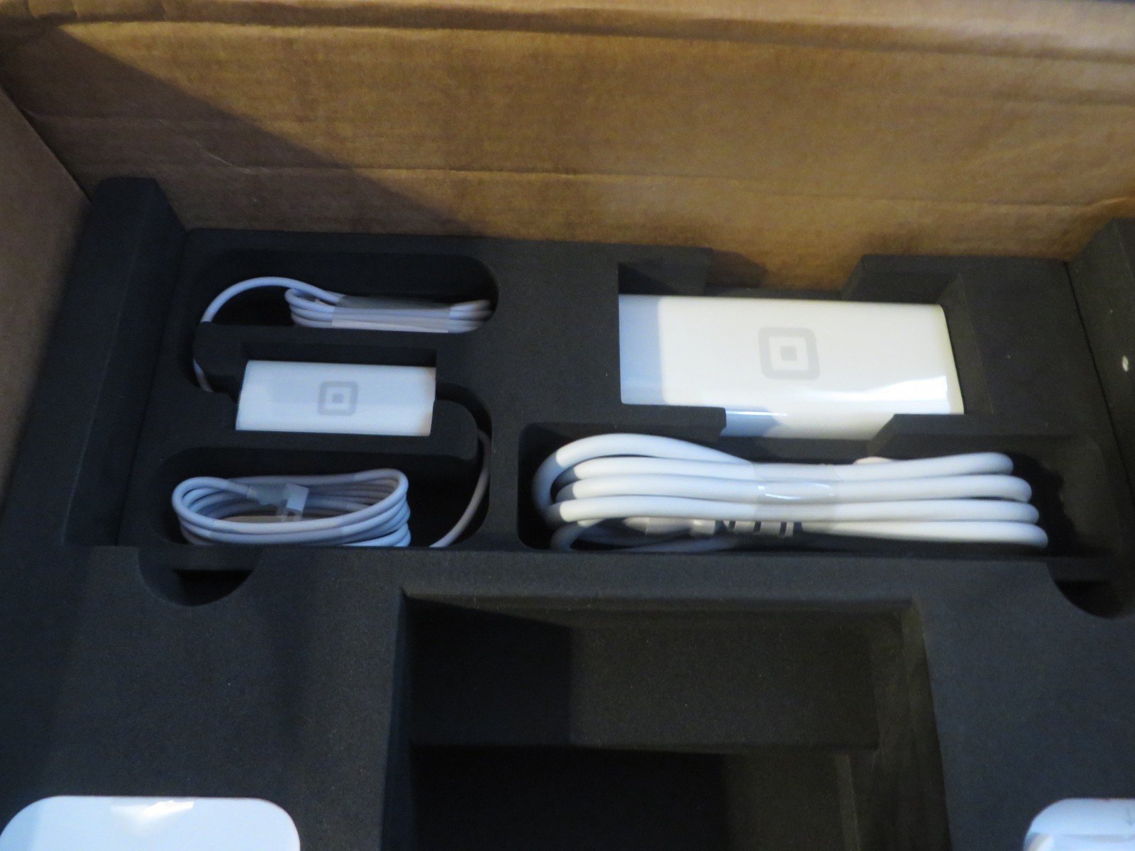NEW Square Stand D 1st Gen Lightning Connect iPad A-SKU-0278 NFC Reader+Dock