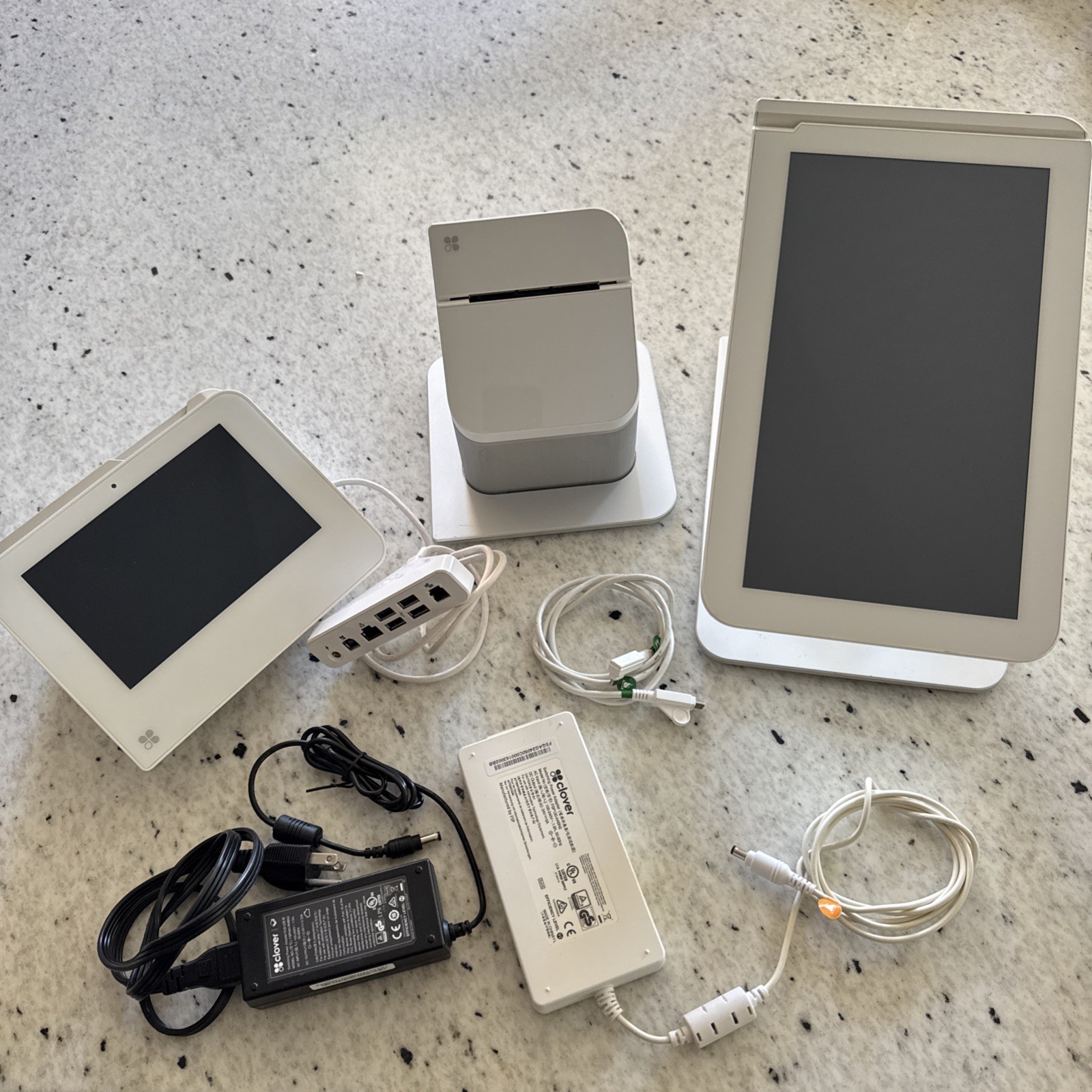 Clover Equipment Station 1.0, Printer 1.0, Card Reader, Power Bricks, Untested