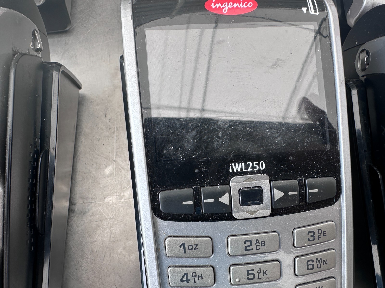 Ingenico iWL250 w/IWL200 PowerBase – (Lot of 6)