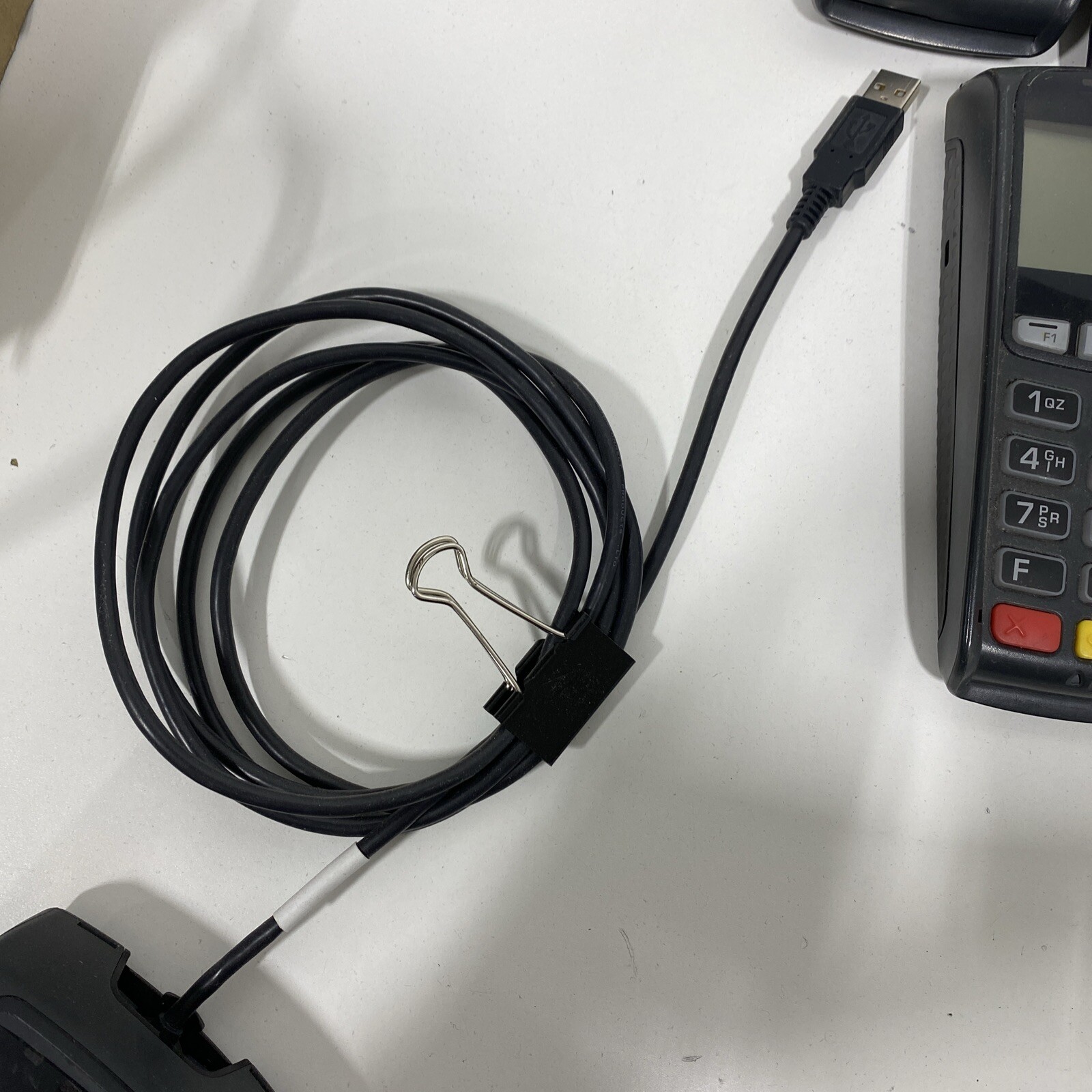 INGENICO IPP320 POS CREDIT CARD READER IPP320-01T1358A Lot of 9 w/ USB cables