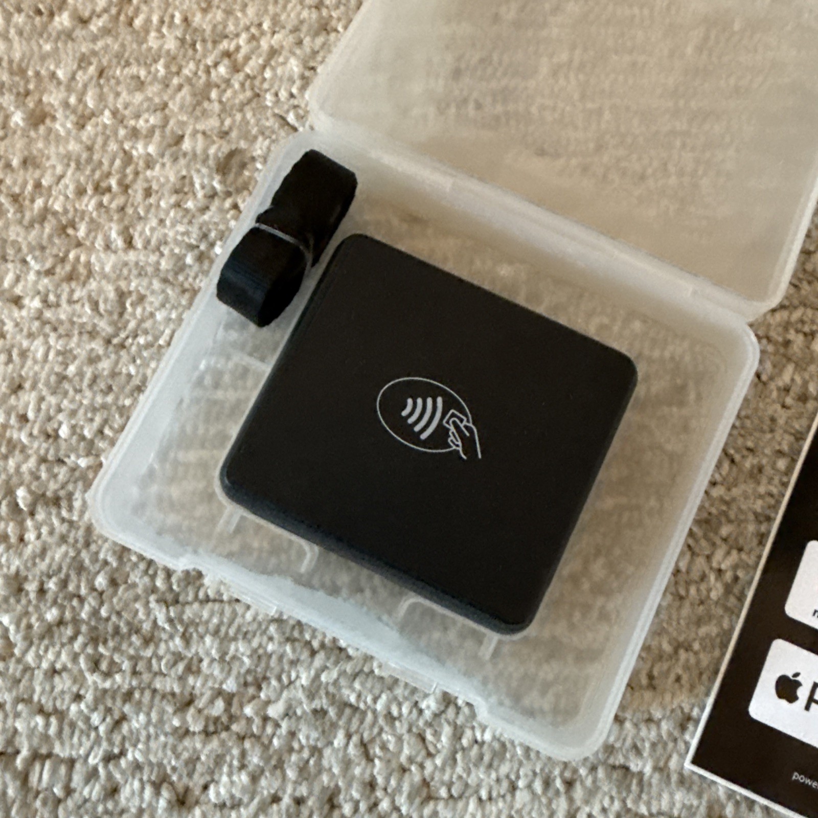 BBPOS Shopify Chipper 3X BT | Bluetooth | Card Reader w/ Base – Lightly used