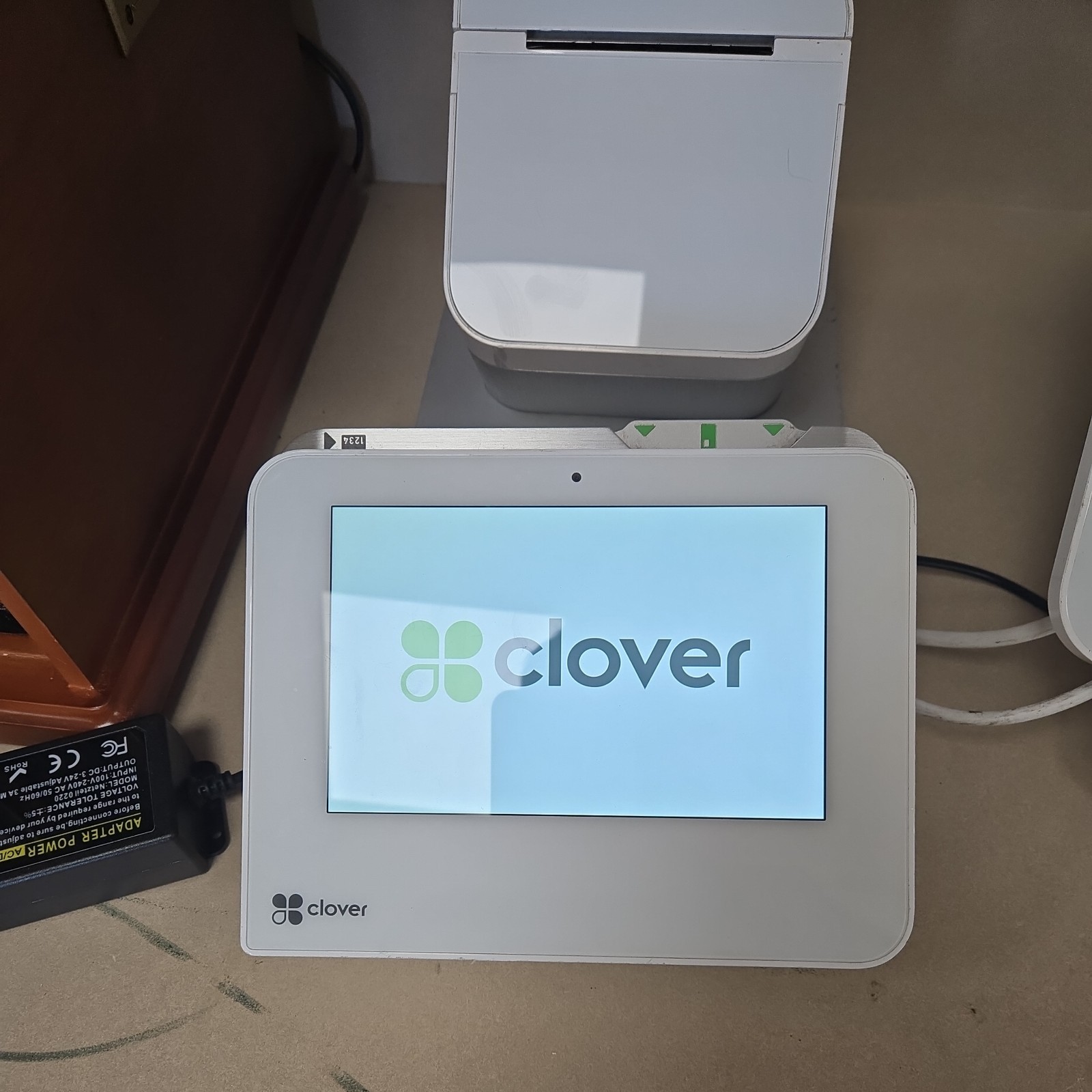 Clover Station Pro POS S503 Cracked Screen, no PSU, Tested and Functional