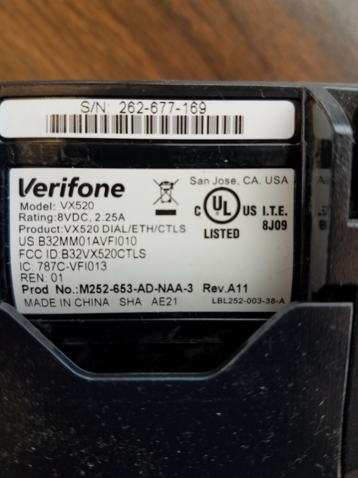 VeriFone VX 520 Dial/Eth/CTLS Credit Card Machine M252-653-AD-NAA-3