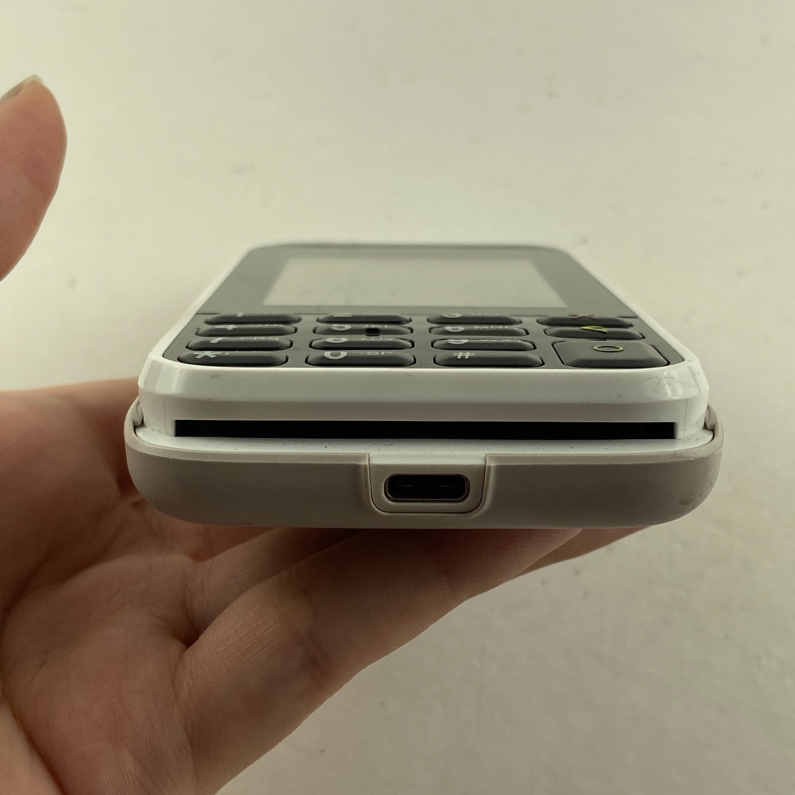 Verifone POS Mobile Payment Terminal Device Black Bluetooth Wi-Fi Color Screen
