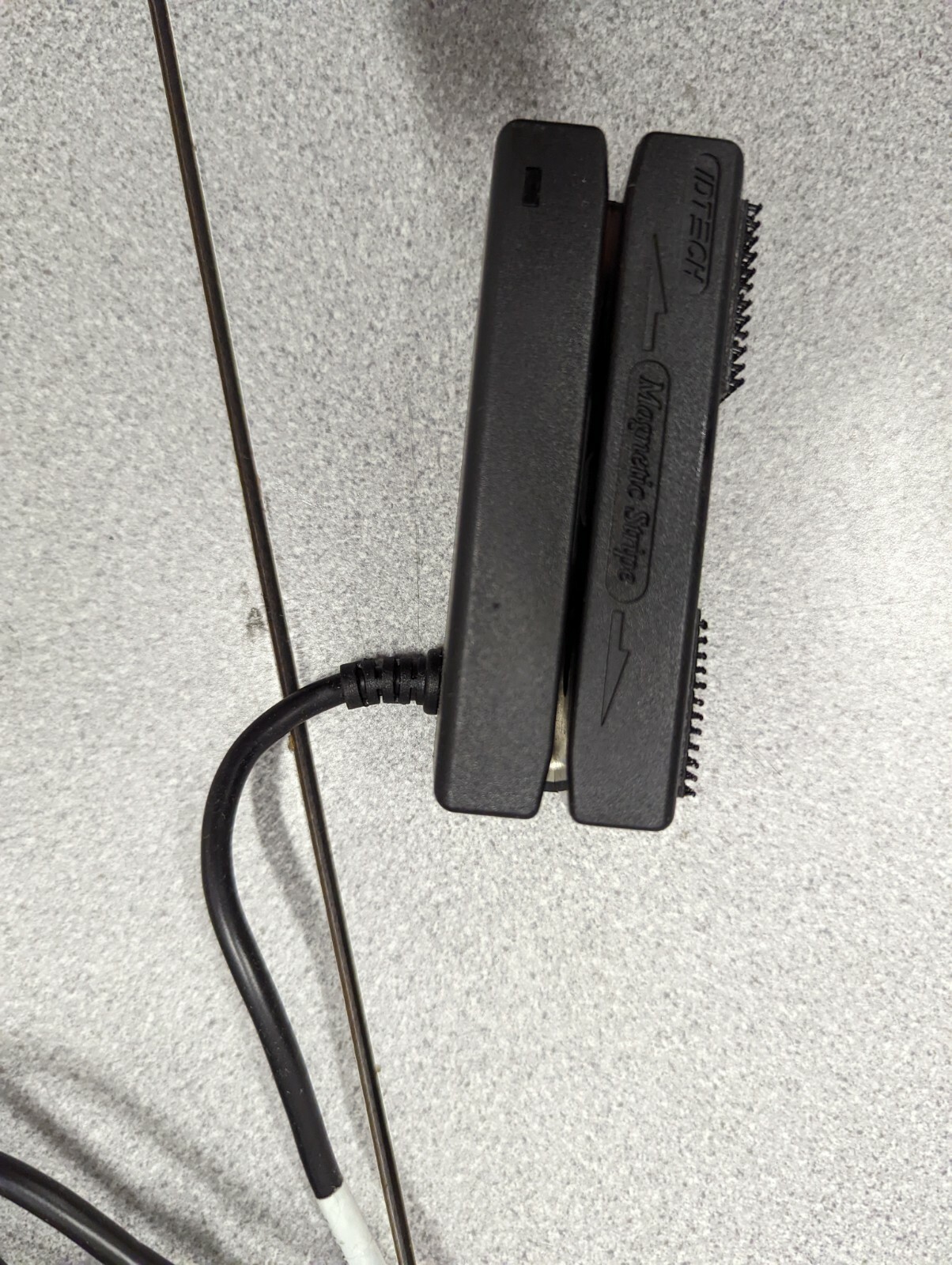 Magtek Model: IDMB-334112B USB Credit Card Magnetic Stripe Swipe Reader USB