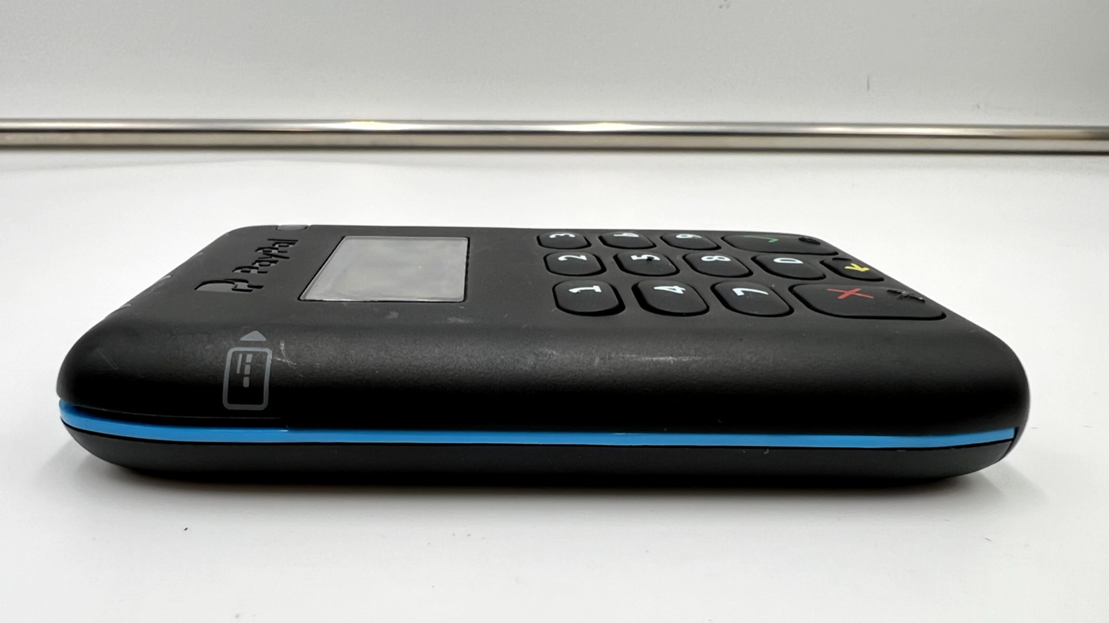 PayPal Chip & Swipe Credit Card Reader M010-PROD10-V2-6 Pair w/ phone & tablet