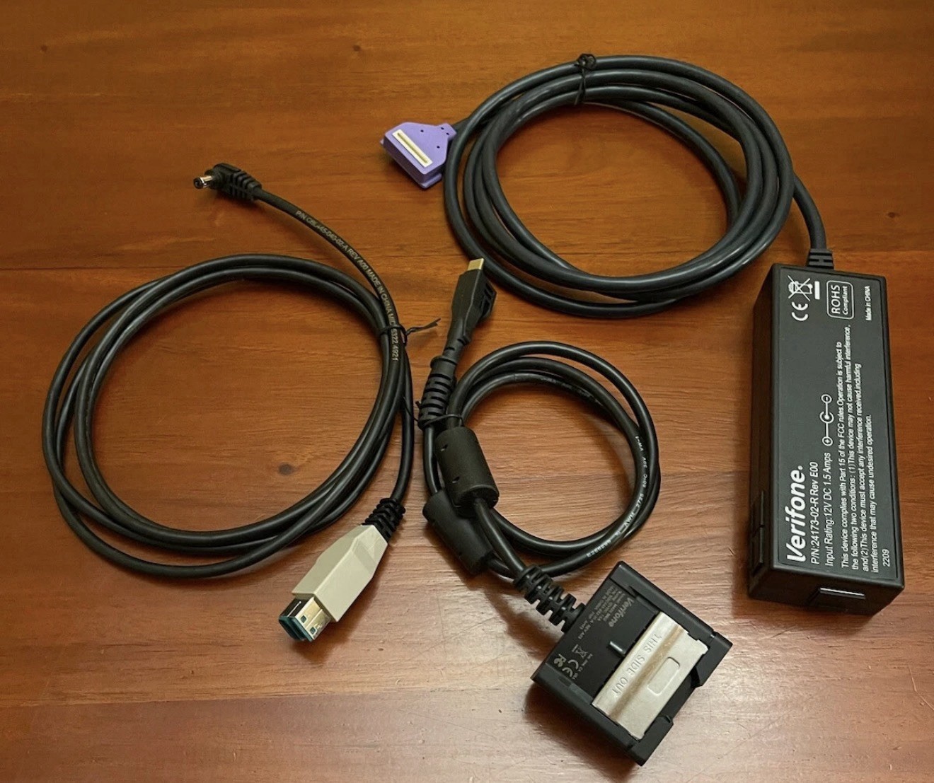4 Verifone M440 2GB 16GB POS Pinpad Credit Card Terminals *PREOWNED*