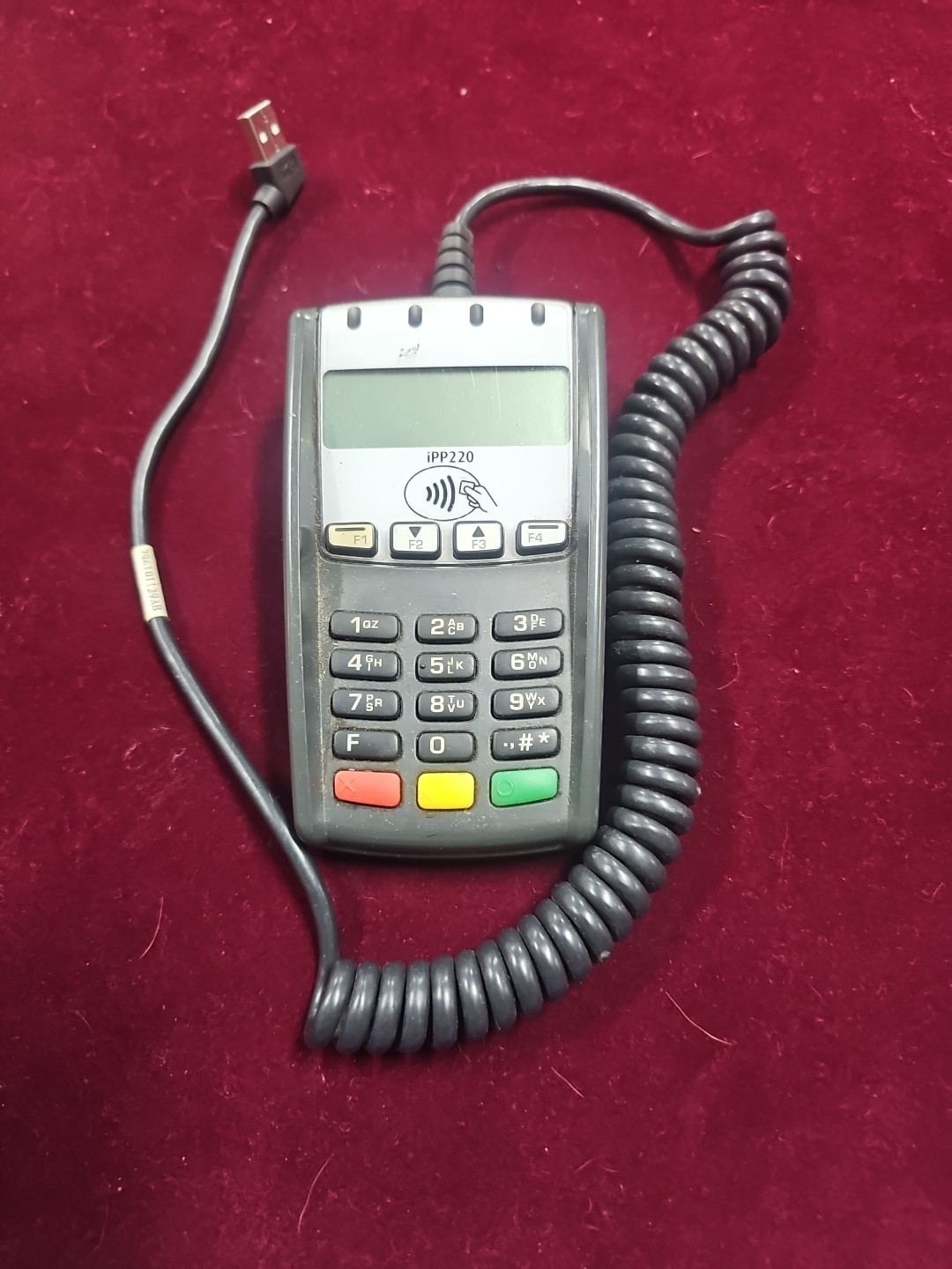 Ingenico iPP220 Payment Terminal With Cord