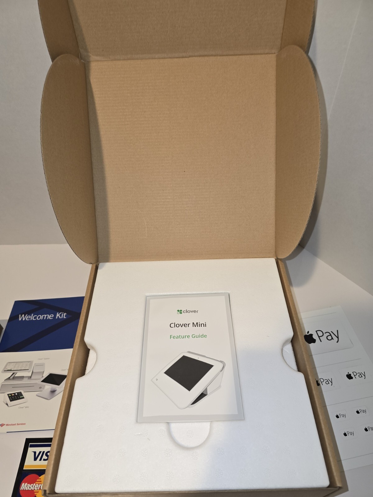 Clover Mini Wifi C300 – Card Reader / POS Point of Sale System w/ Power Supply