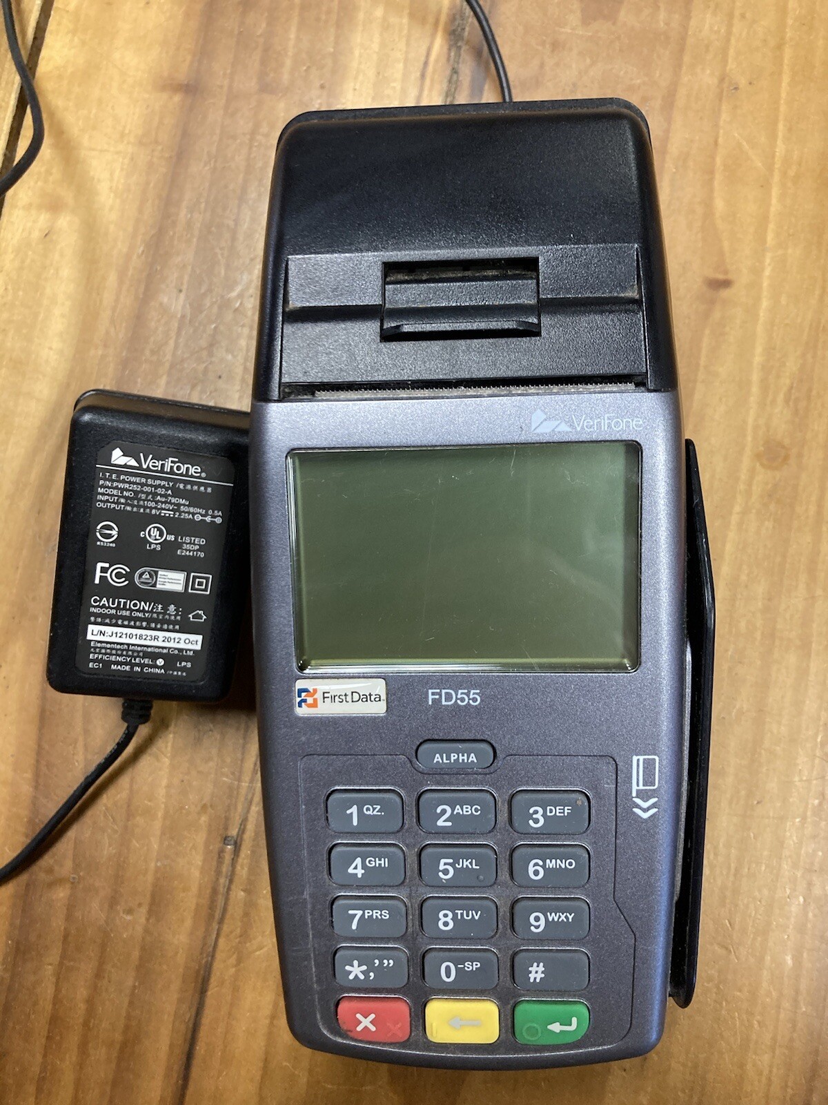 Verifone First Data FD-55 Terminal Used works well