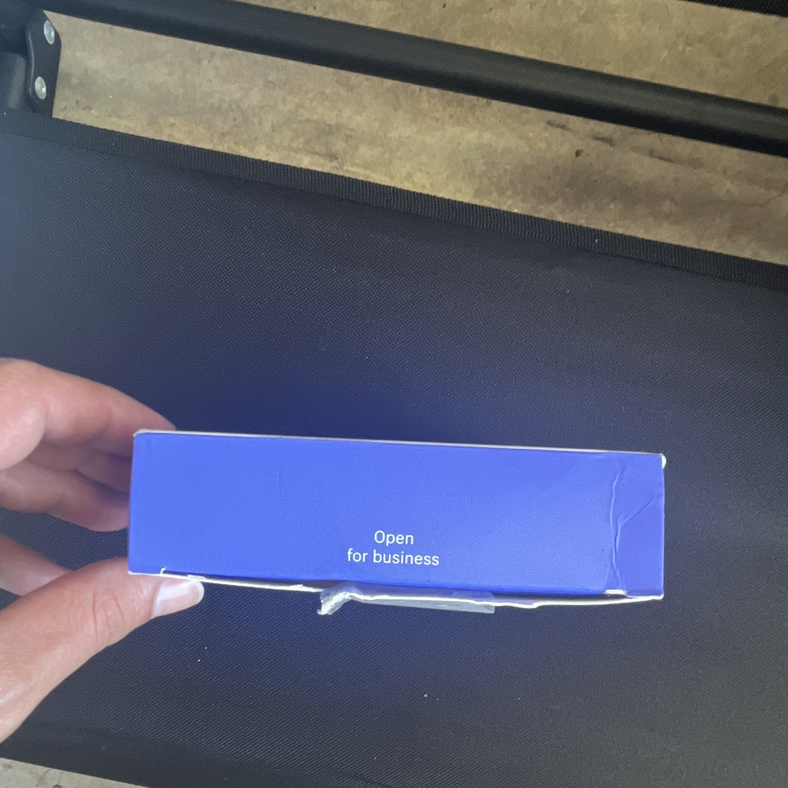 Shopify Chip & Swipe Reader Wireless Credit Card Reader S1701 for iPhone/Android